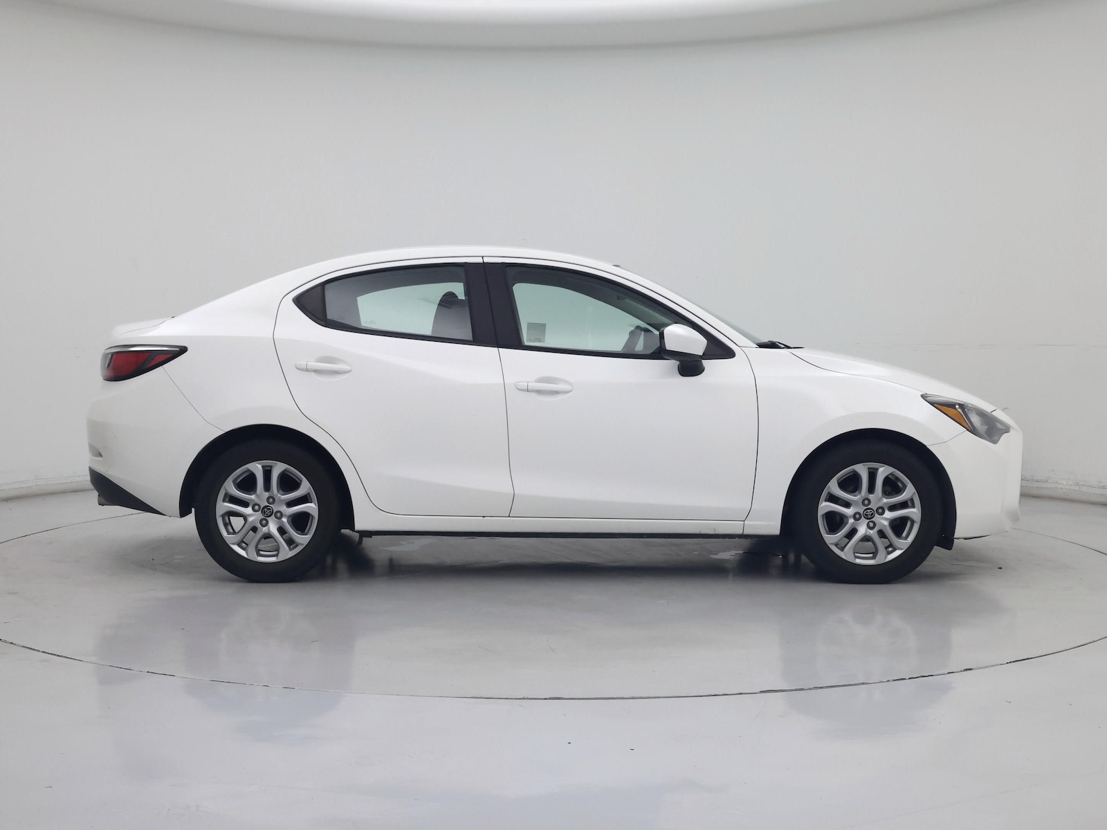 2017 Toyota Yaris iA Base - Photo 8