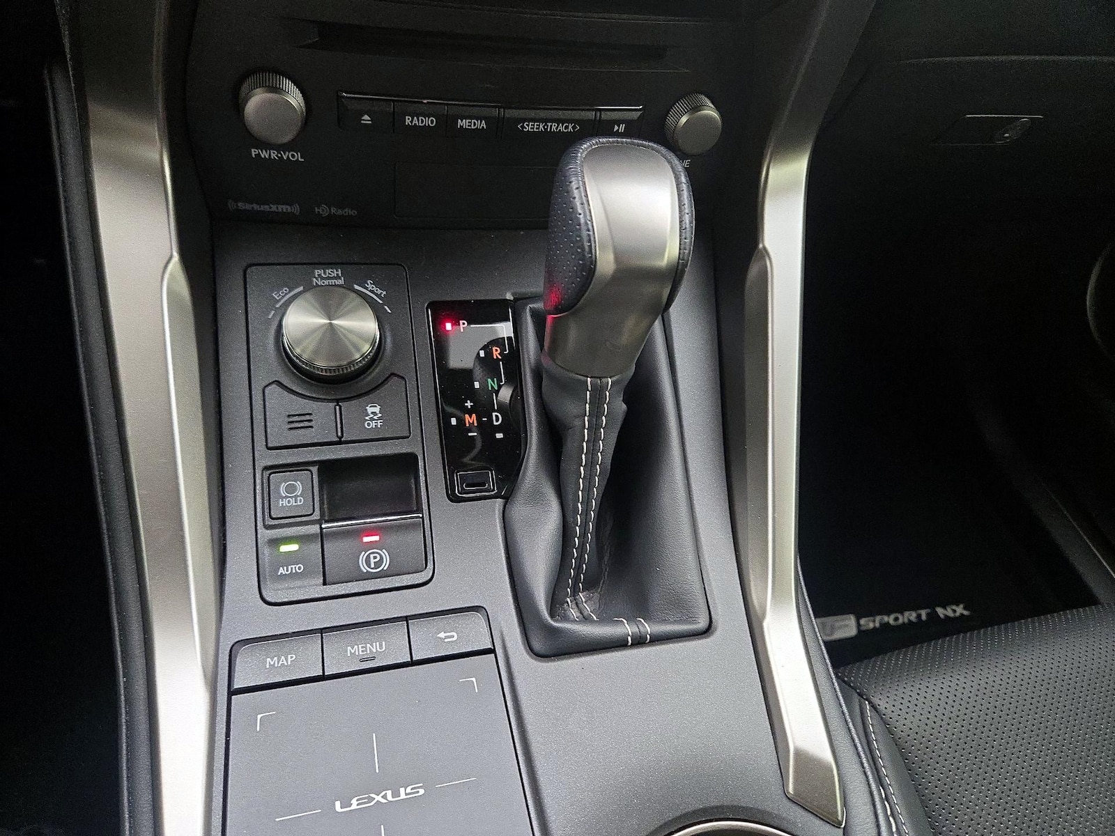 2020 Lexus NX 300 F SPORT - Photo 19
