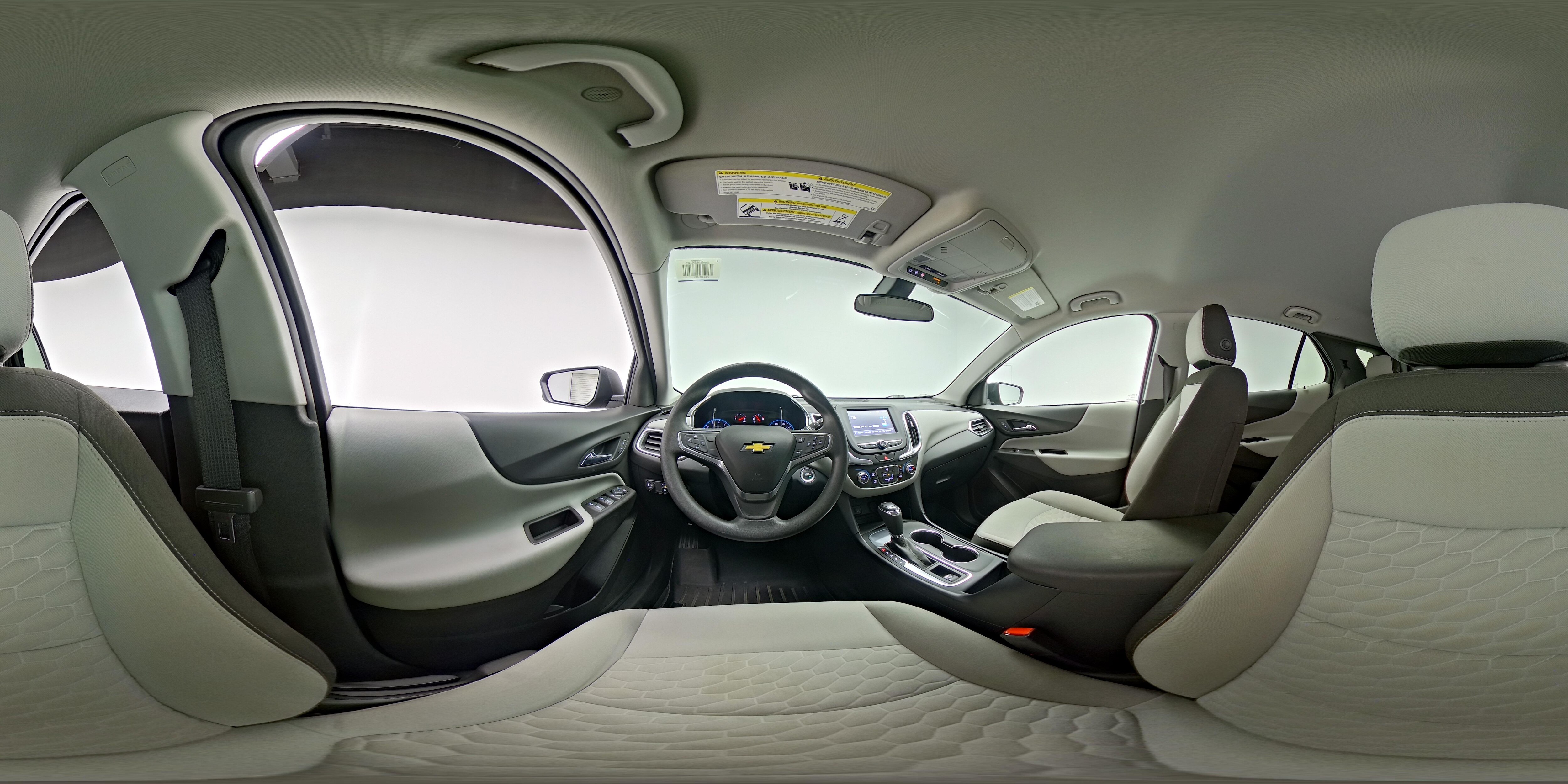 2018 Chevrolet Equinox LS - Photo 24