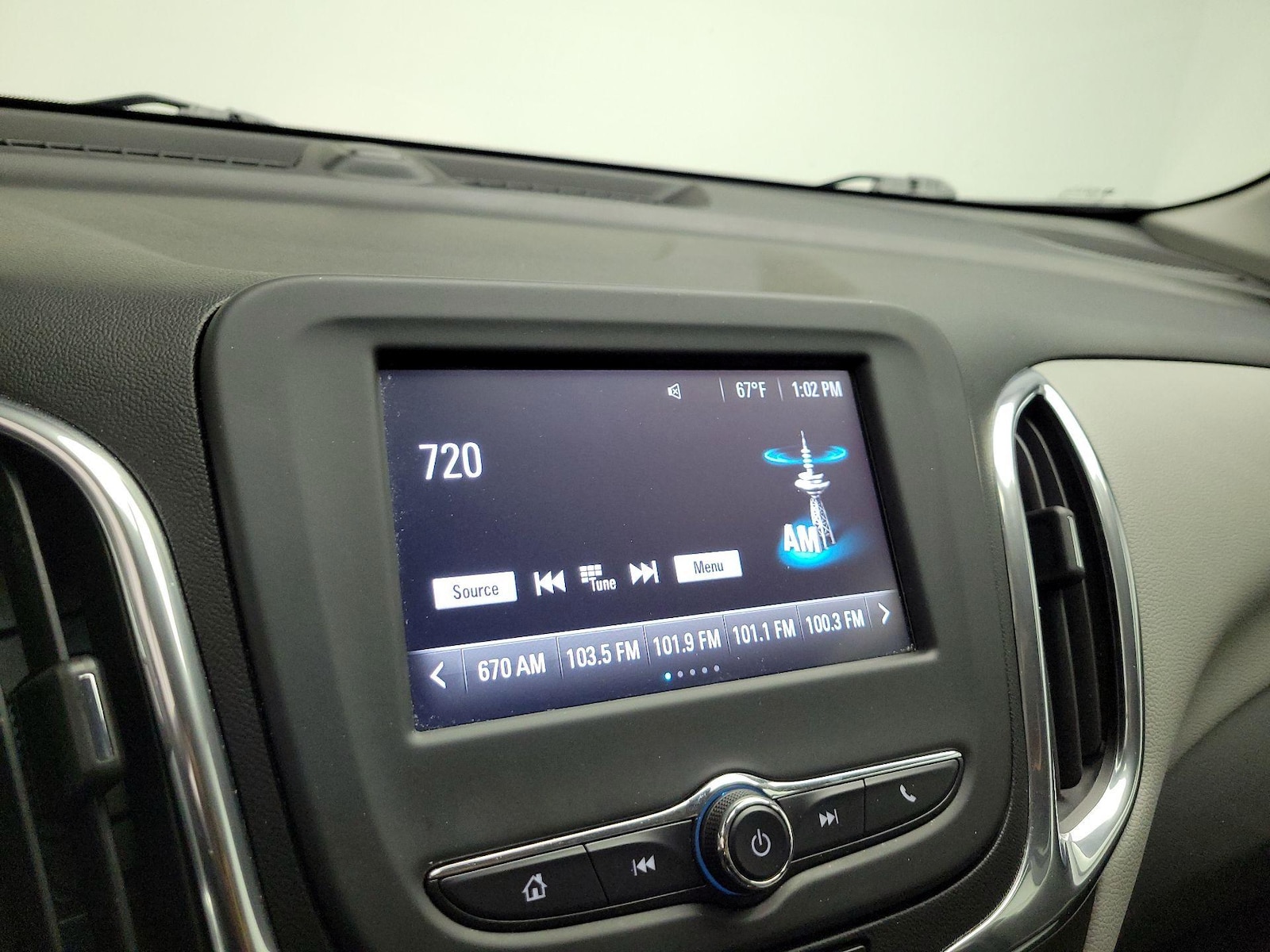 2018 Chevrolet Equinox LS - Photo 15