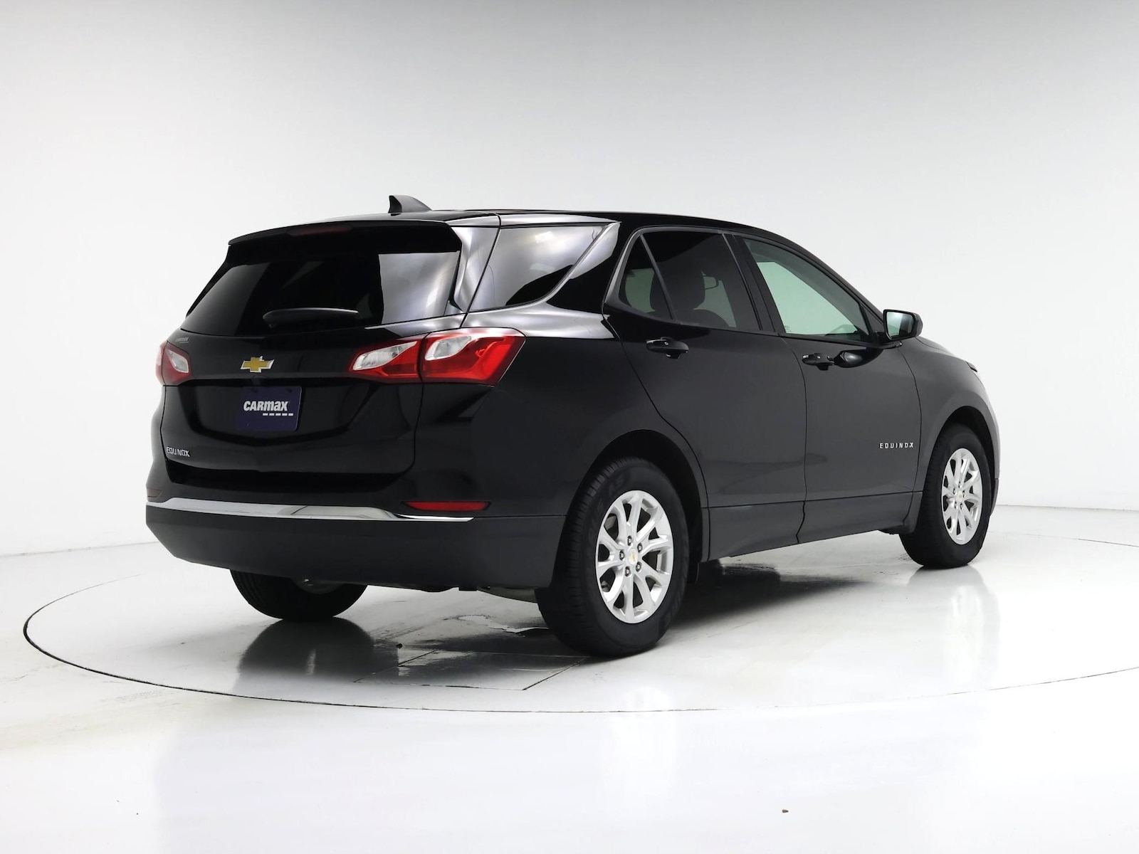 2018 Chevrolet Equinox LS - Photo 9