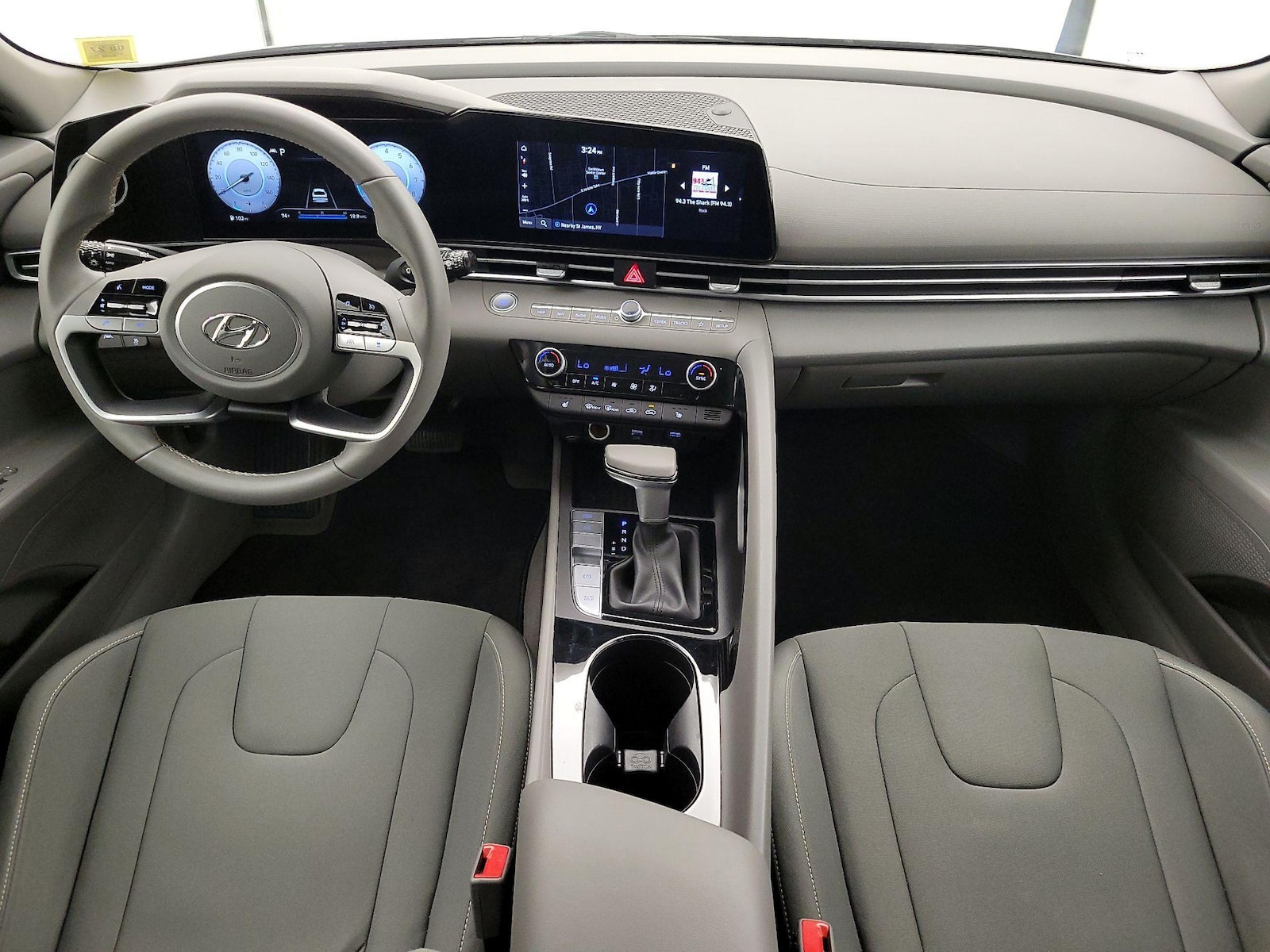 Apple CarPlay® & Android Auto™