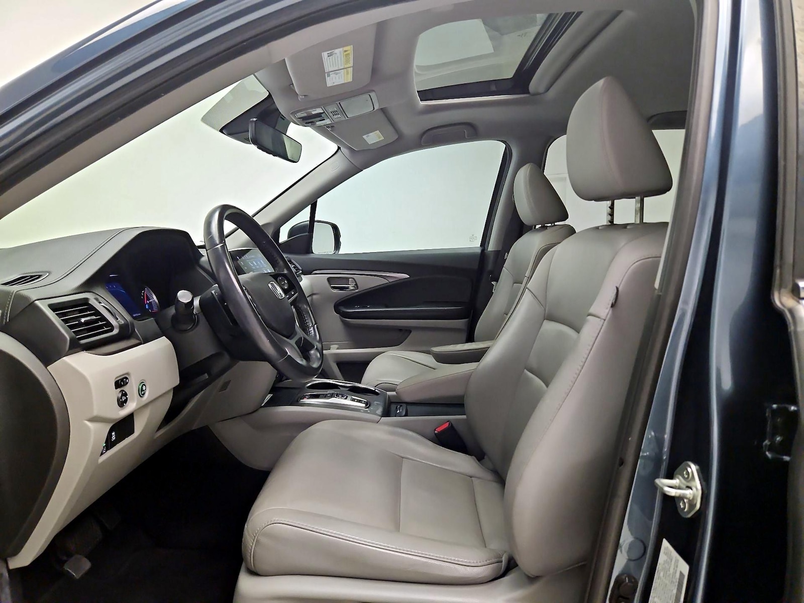 2022 Honda Pilot SE - Photo 12