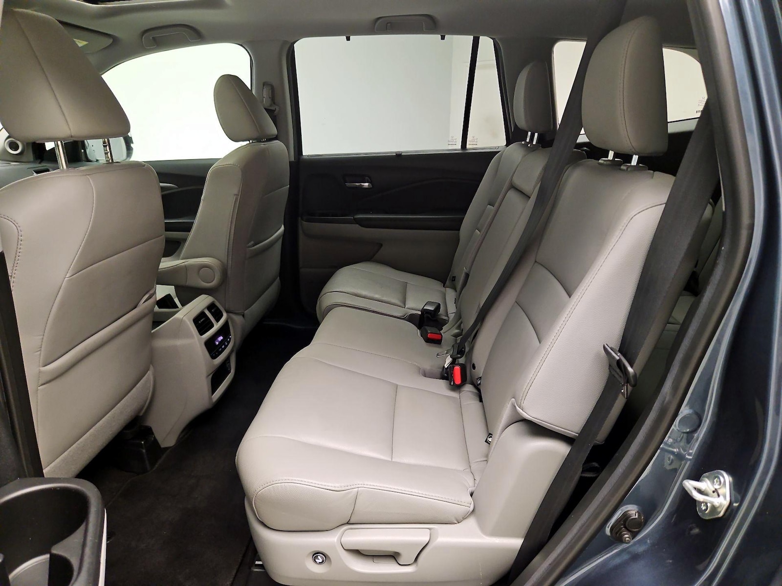2022 Honda Pilot SE - Photo 21