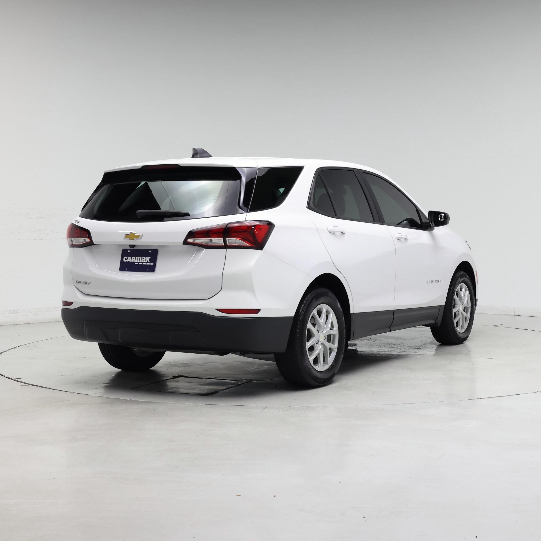 Thumbnail: 2023 Chevrolet Equinox - 8