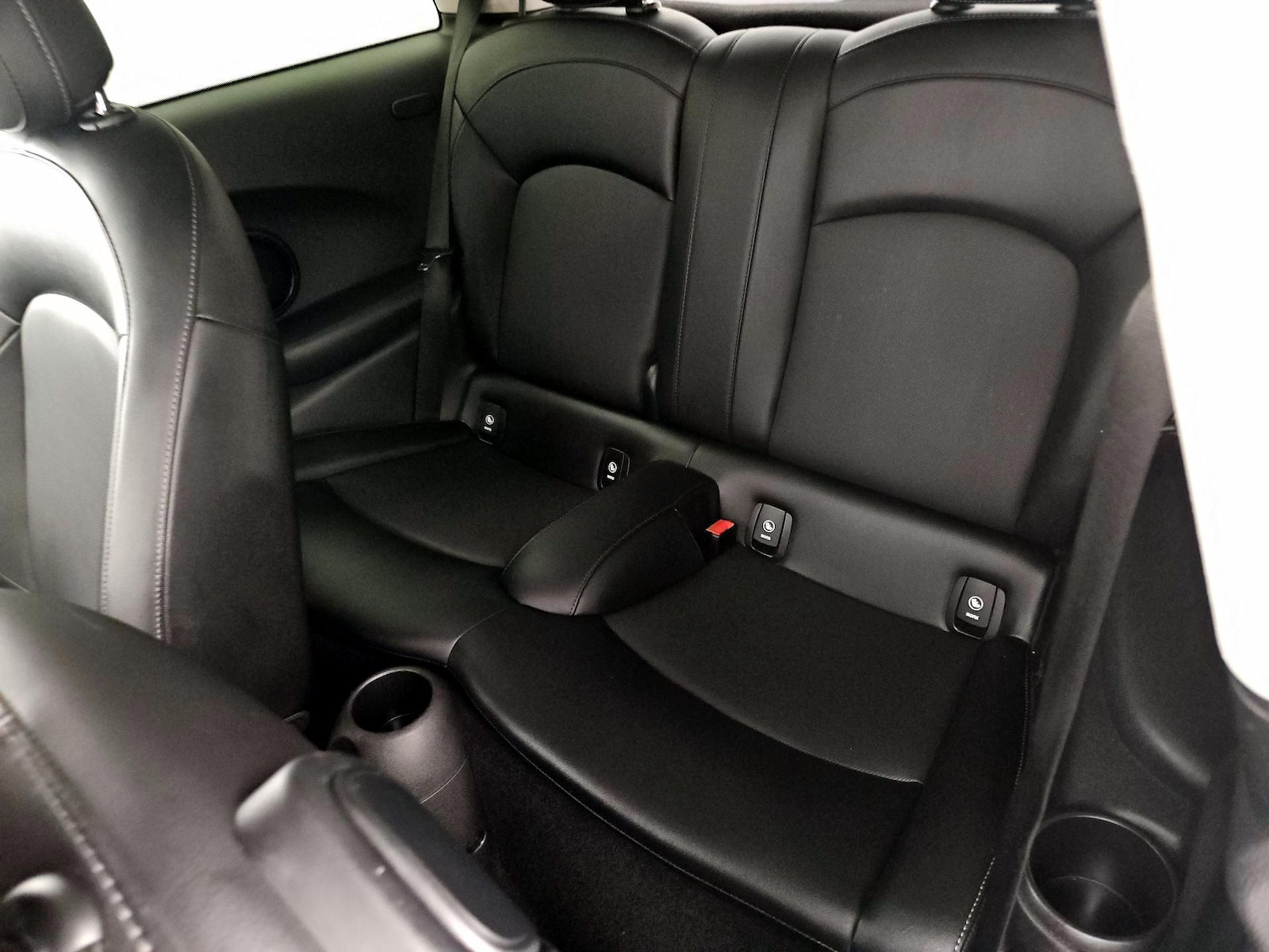 2017 MINI Cooper Base - Photo 19