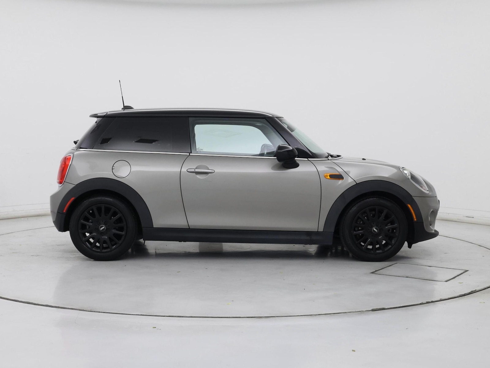 2017 MINI Cooper Base - Photo 8