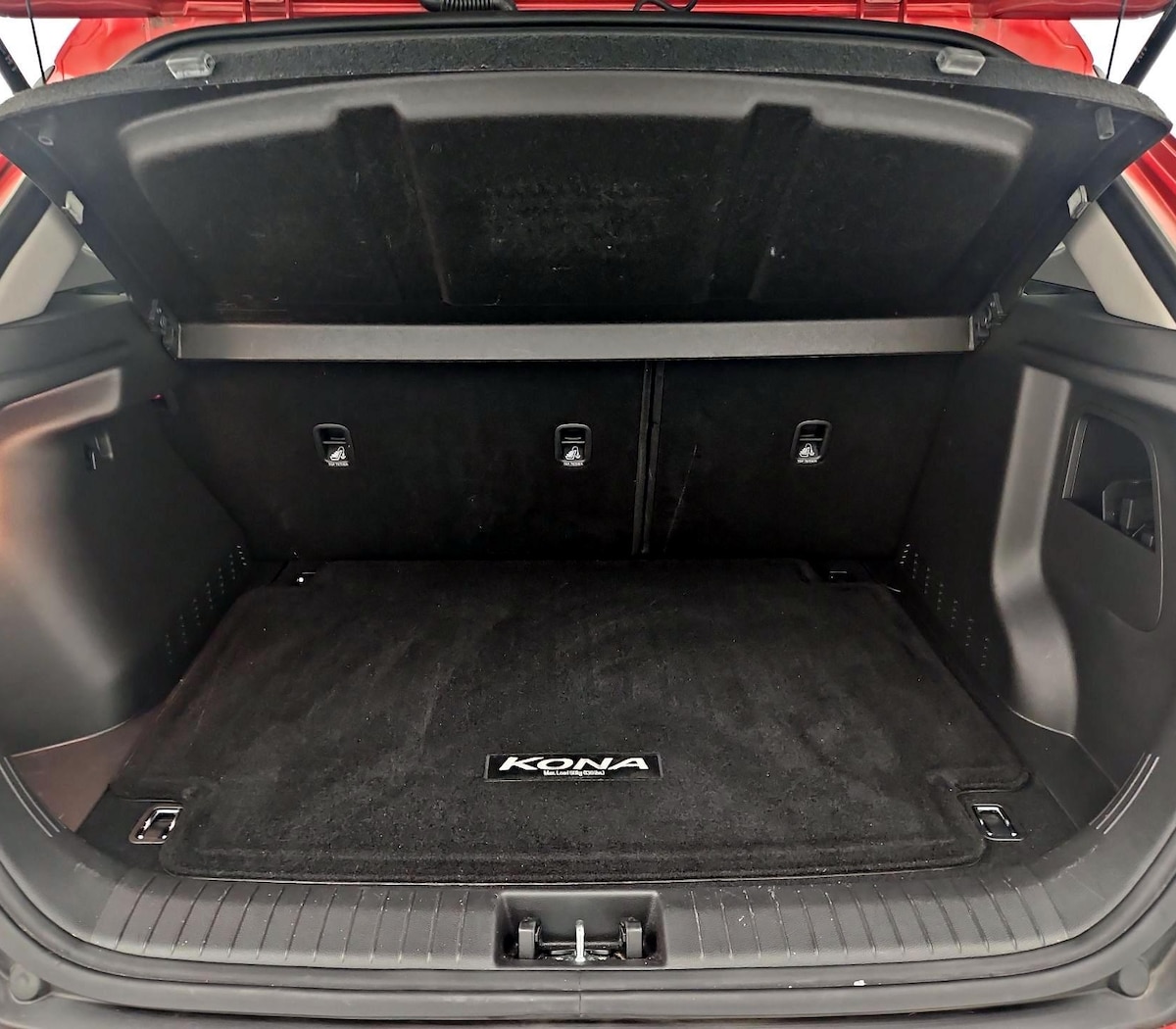 Trunk/Cargo (Seats Up)