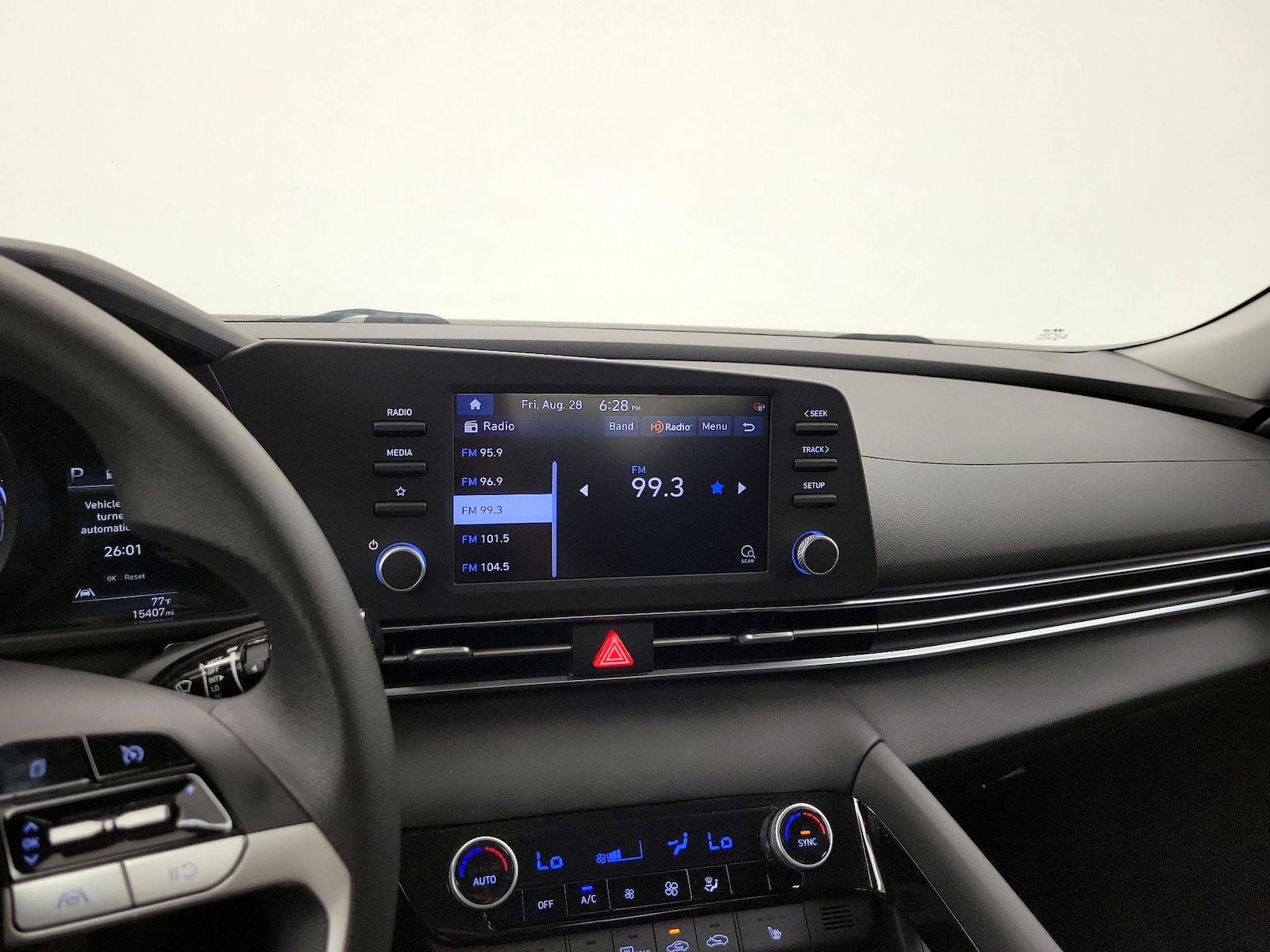 2022 Hyundai Elantra Blue - Photo 16