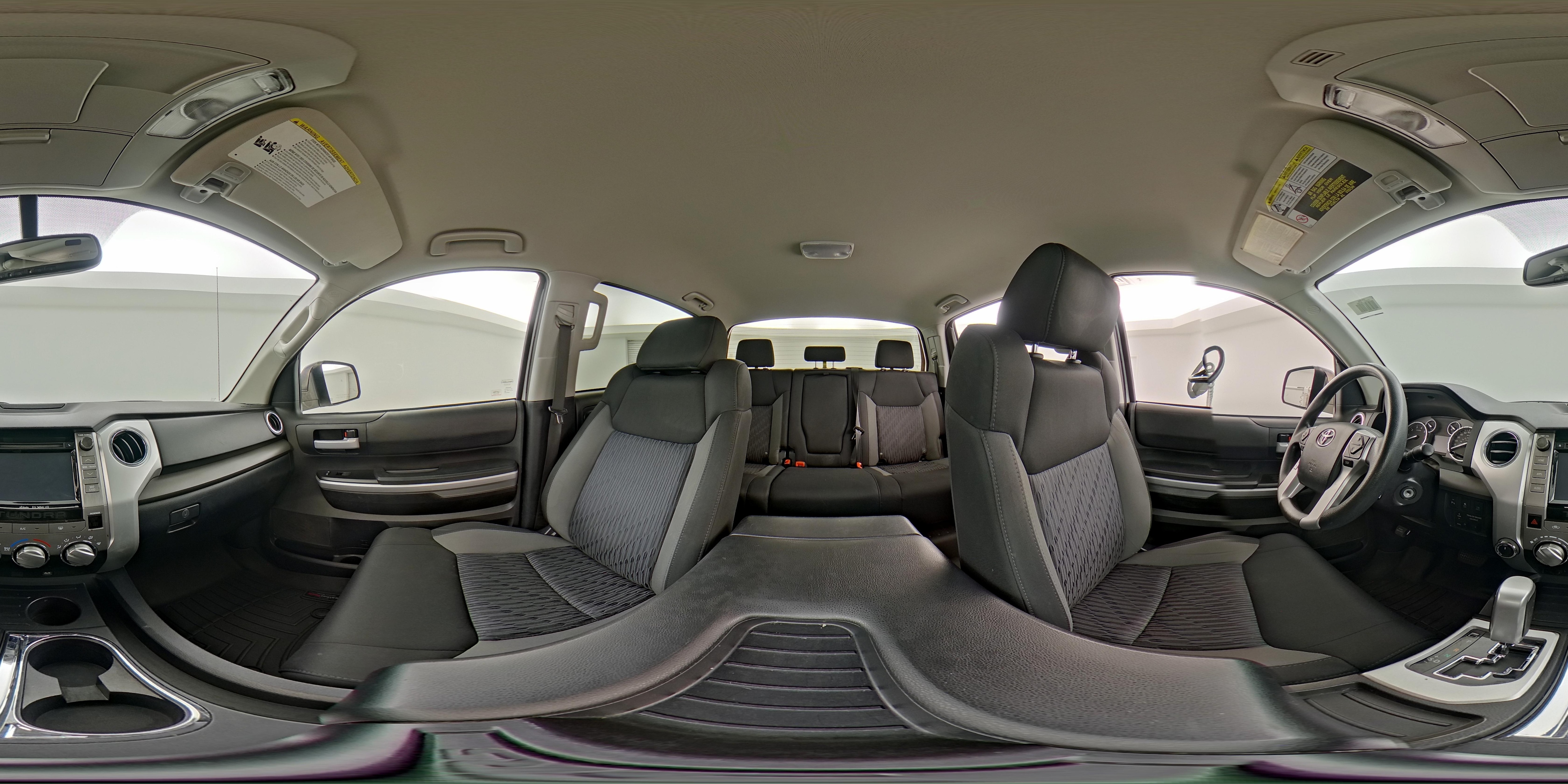 2017 Toyota Tundra SR5 - Photo 25