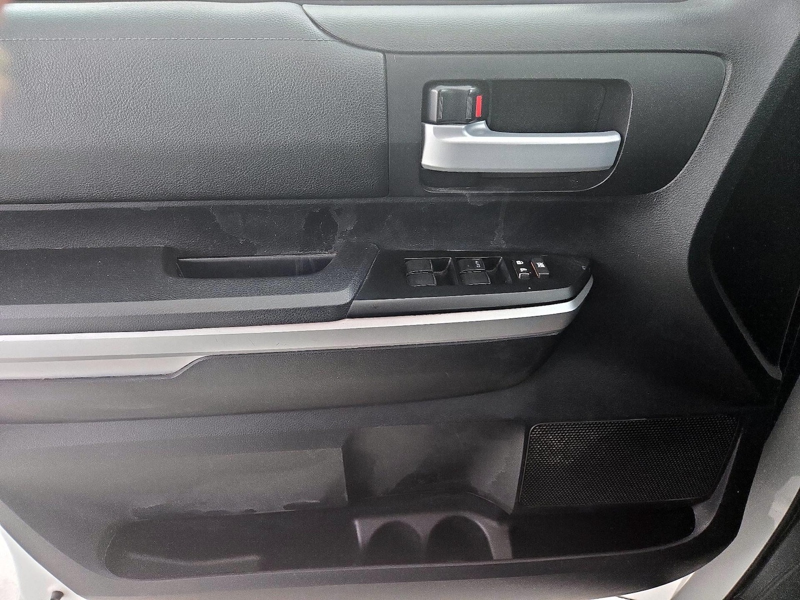 2017 Toyota Tundra SR5 - Photo 13