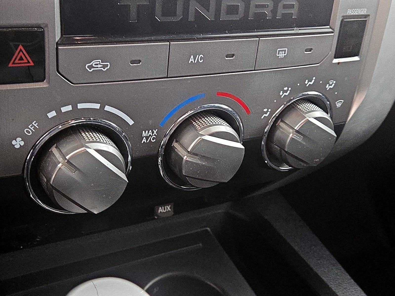 2017 Toyota Tundra SR5 - Photo 18