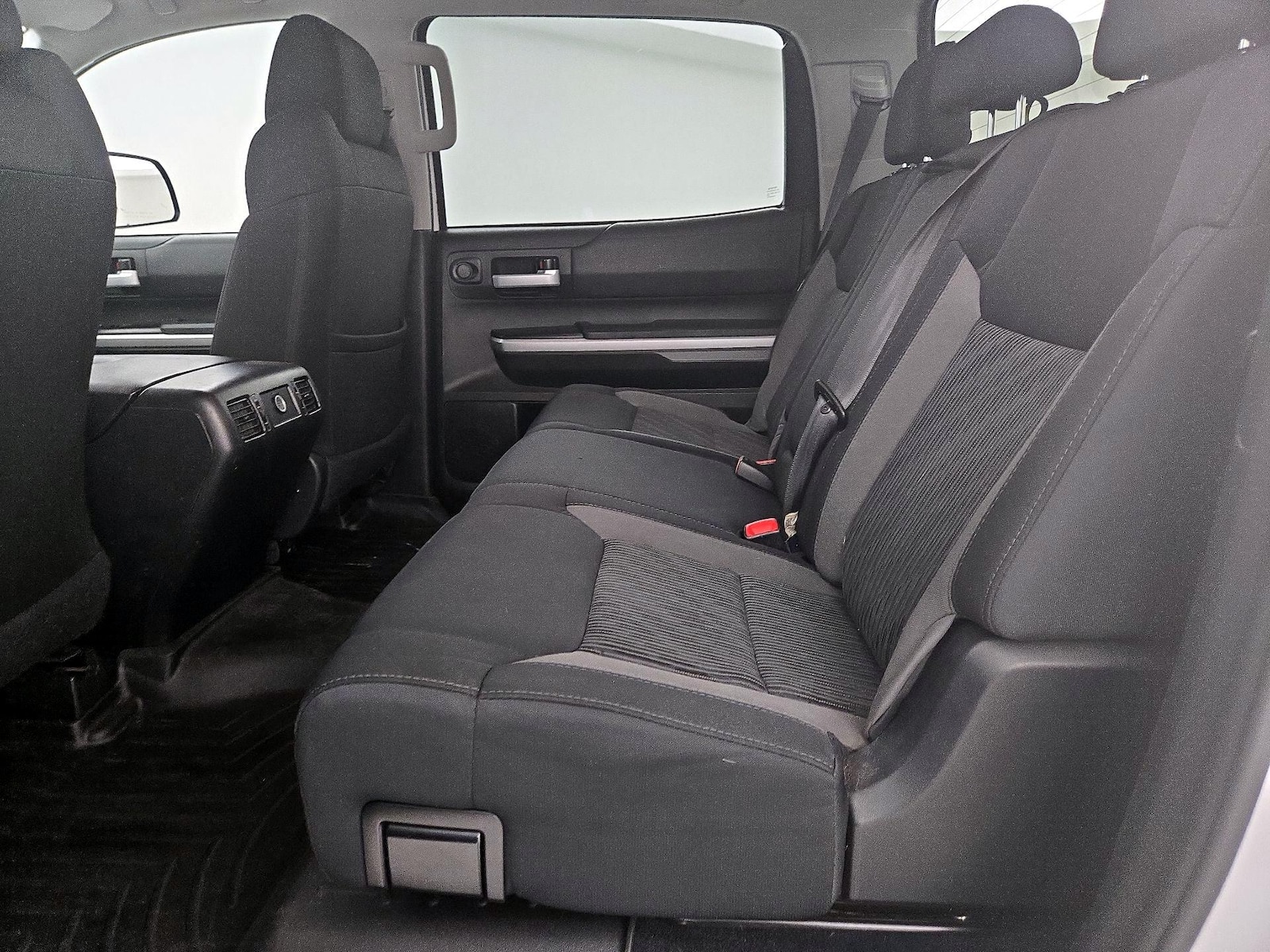 2017 Toyota Tundra SR5 - Photo 21