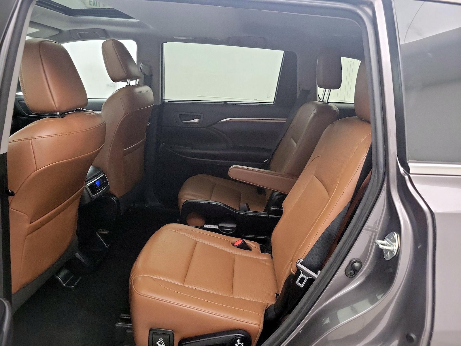 2018 Toyota Highlander Limited - Photo 21