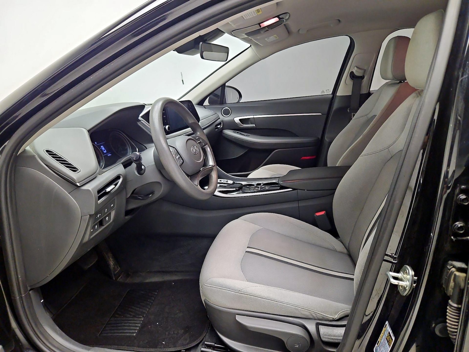 2021 Hyundai Sonata SE - Photo 12