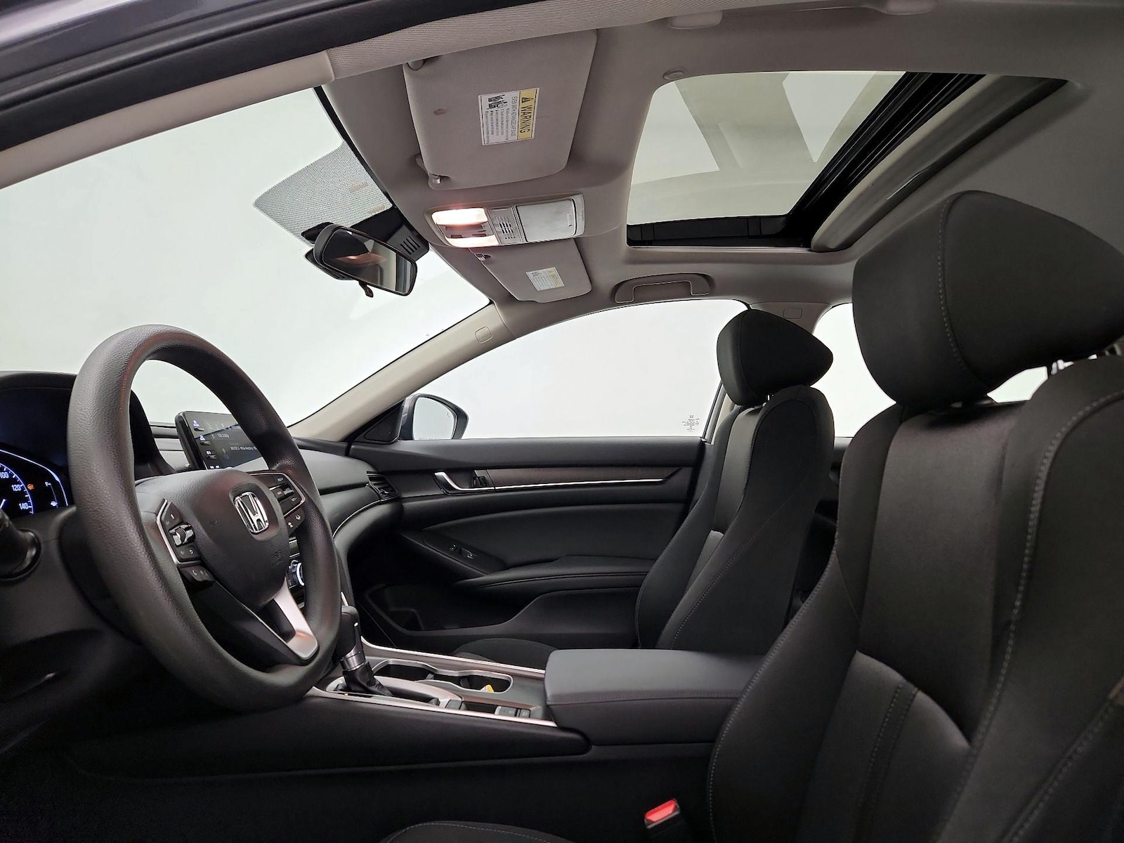 Sunroof(s) & Overhead Airbags