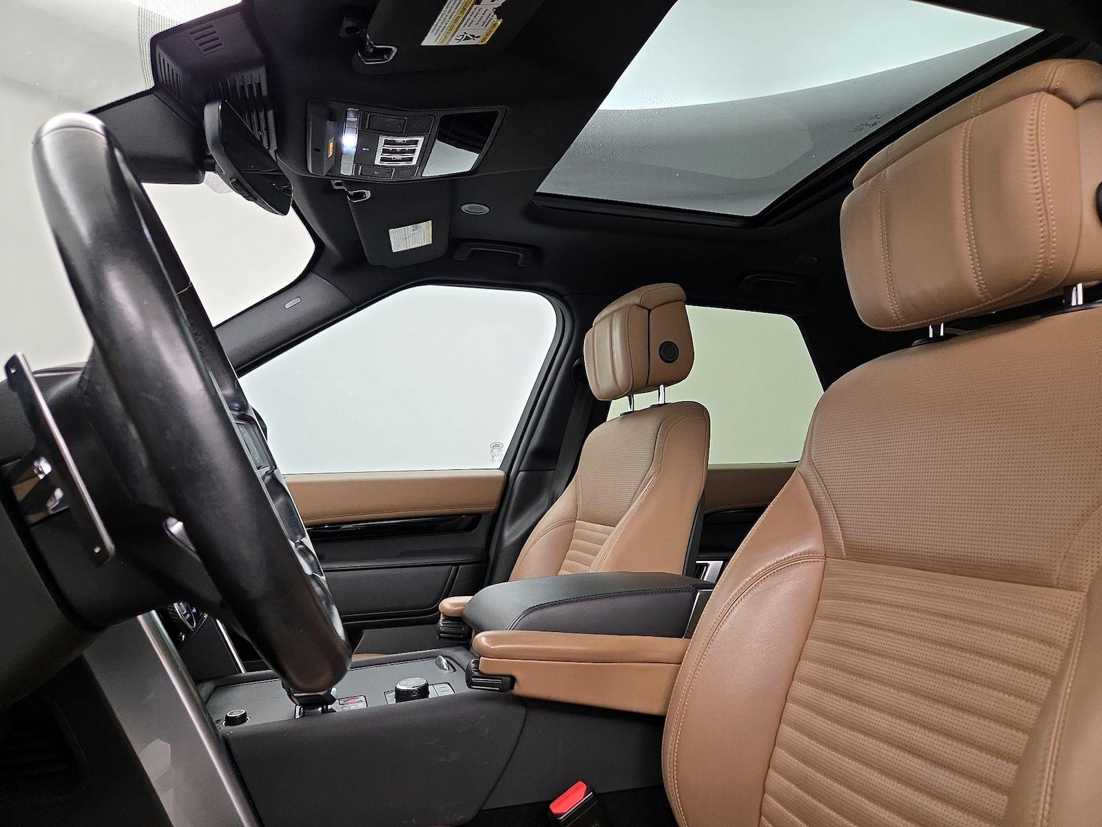 Panoramic Sunroof & Skylight(s)