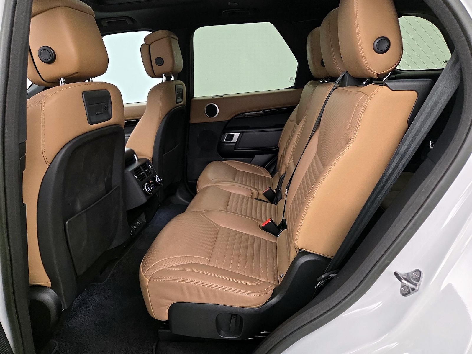 Rear Air Conditioning