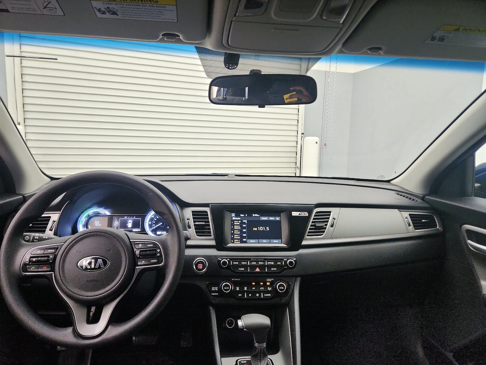2018 Kia Niro LX - Photo 10