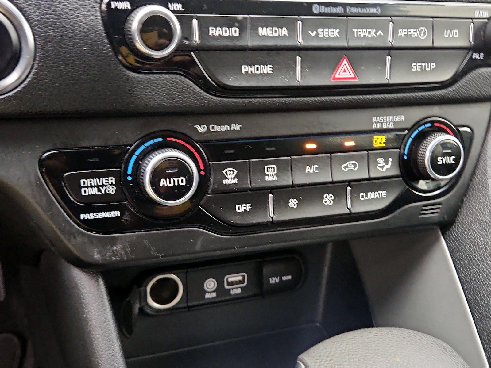 2018 Kia Niro LX - Photo 17