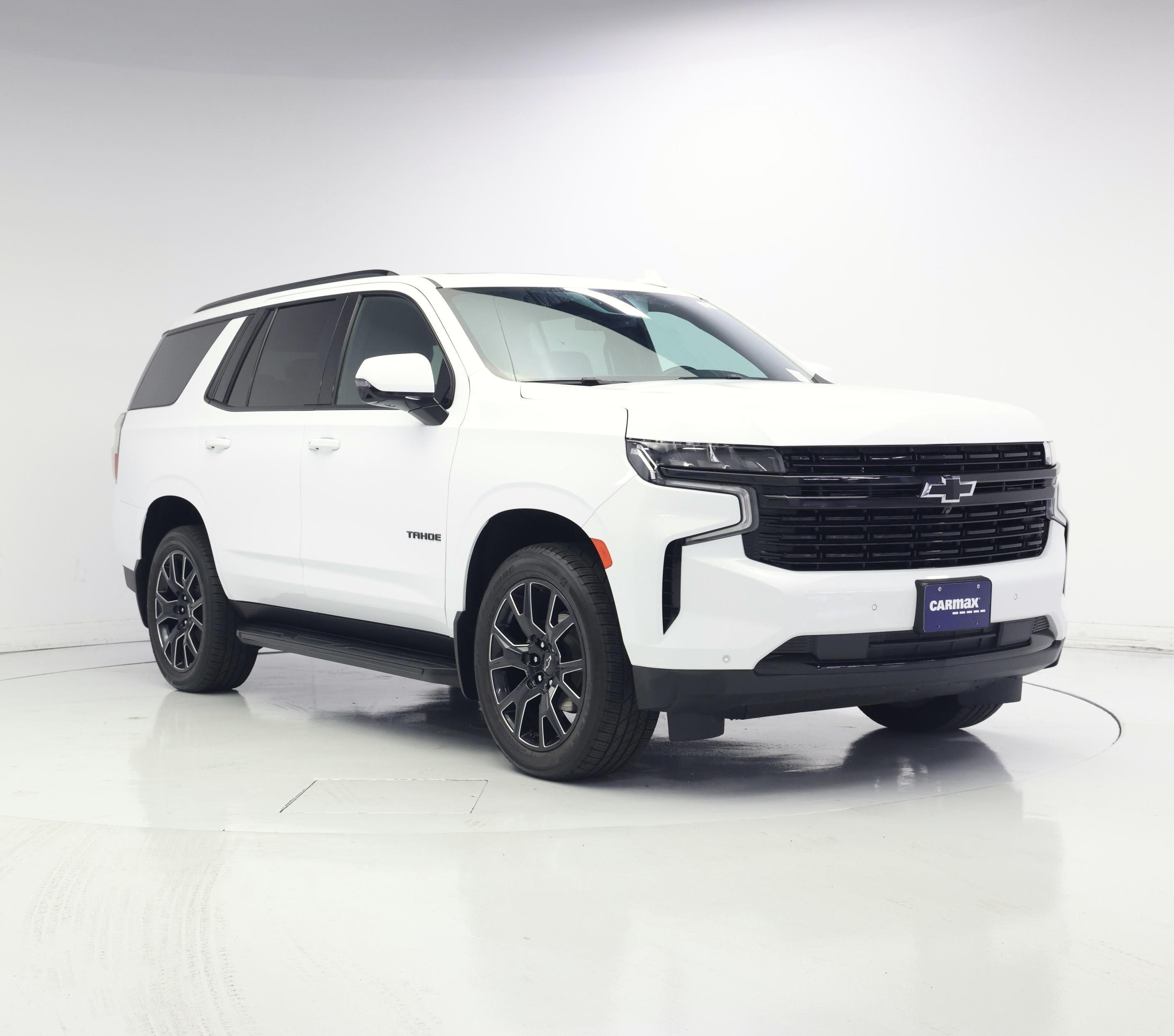White 2024 Chevrolet Tahoe SUV / Crossover Four-Wheel Drive Automatic