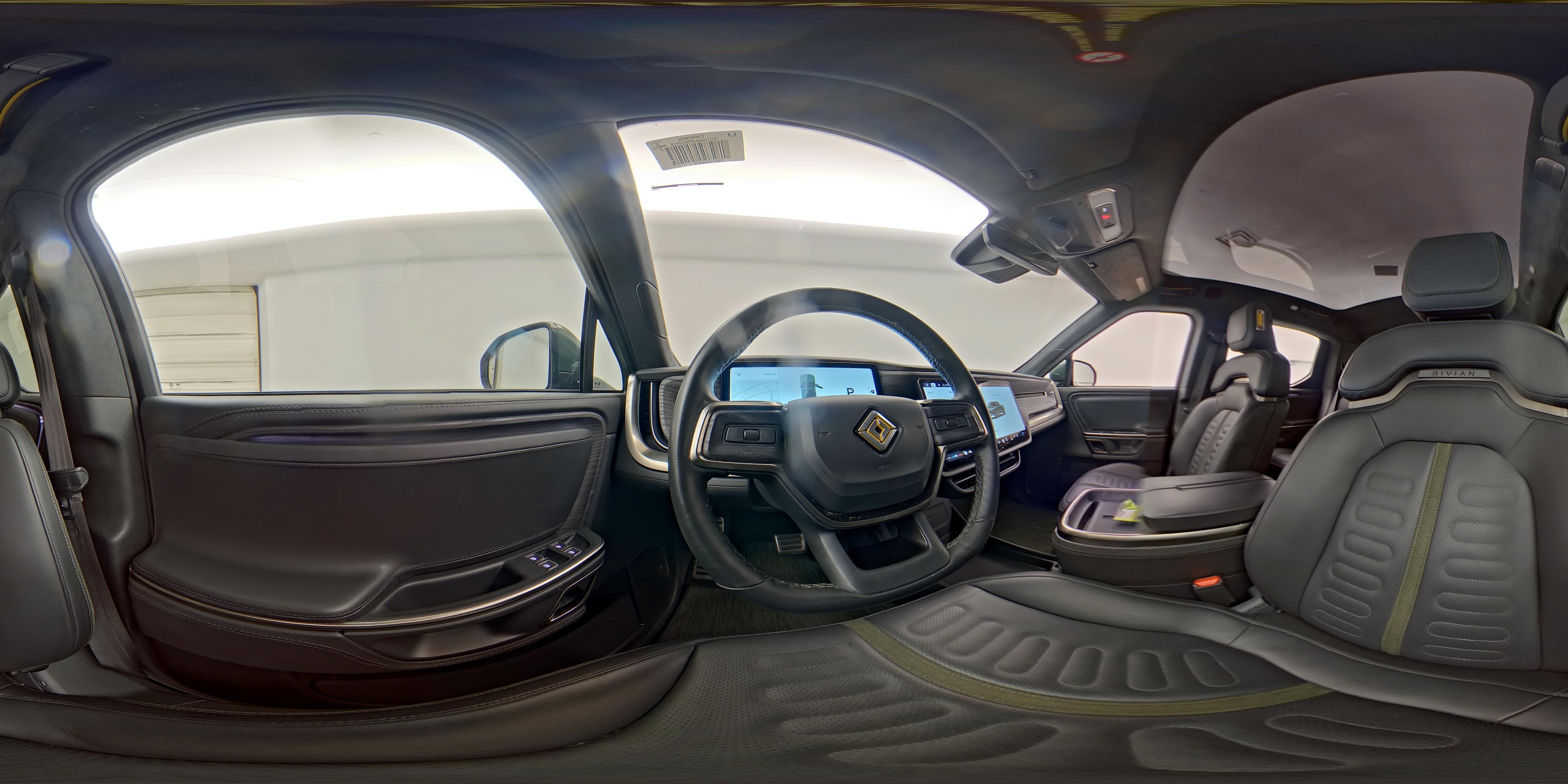 2023 Rivian R1T Adventure - Photo 24