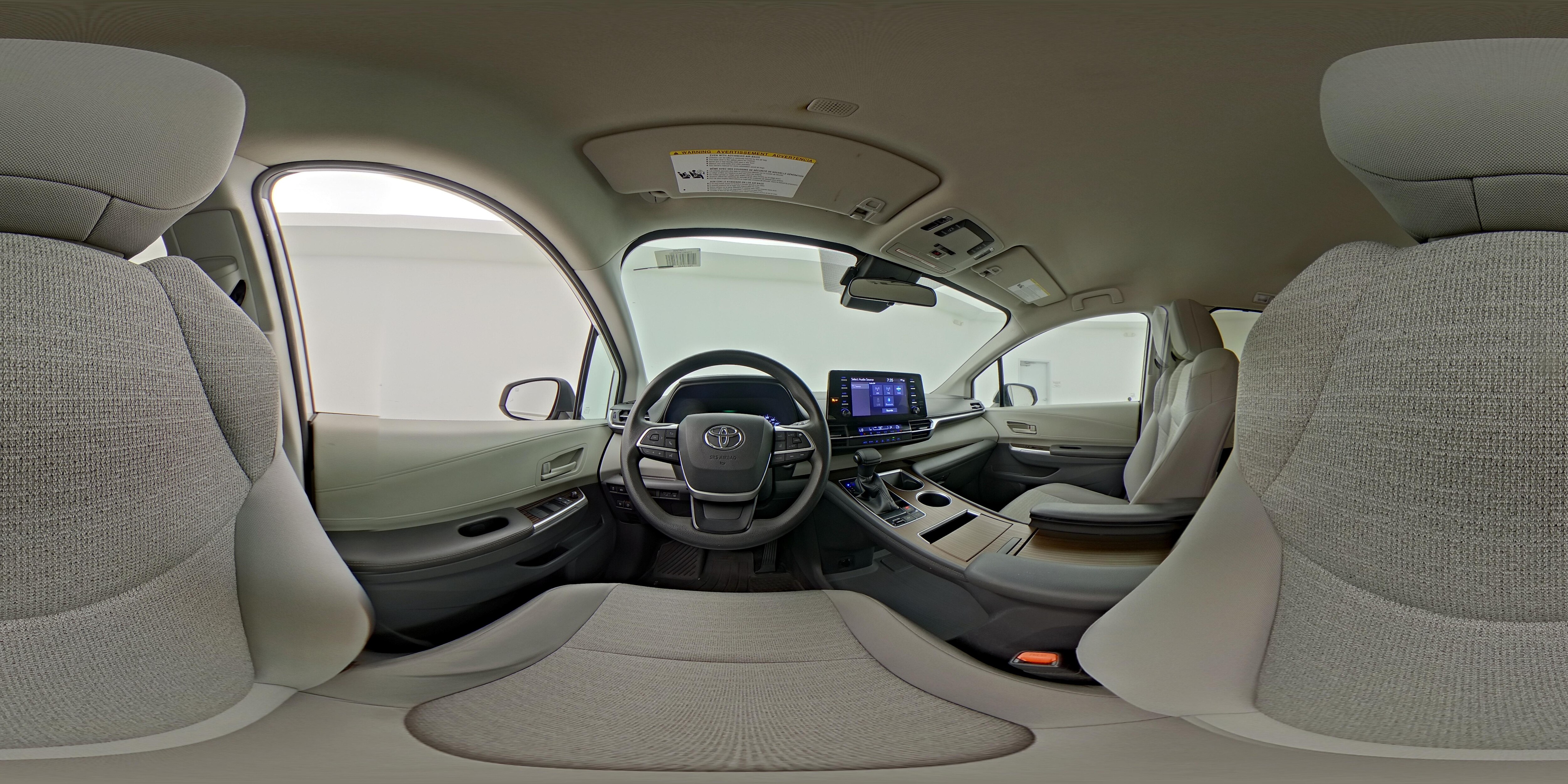 2021 Toyota Sienna LE - Photo 29
