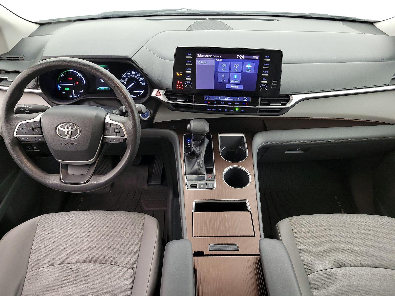 2021 Toyota Sienna LE - Photo 10