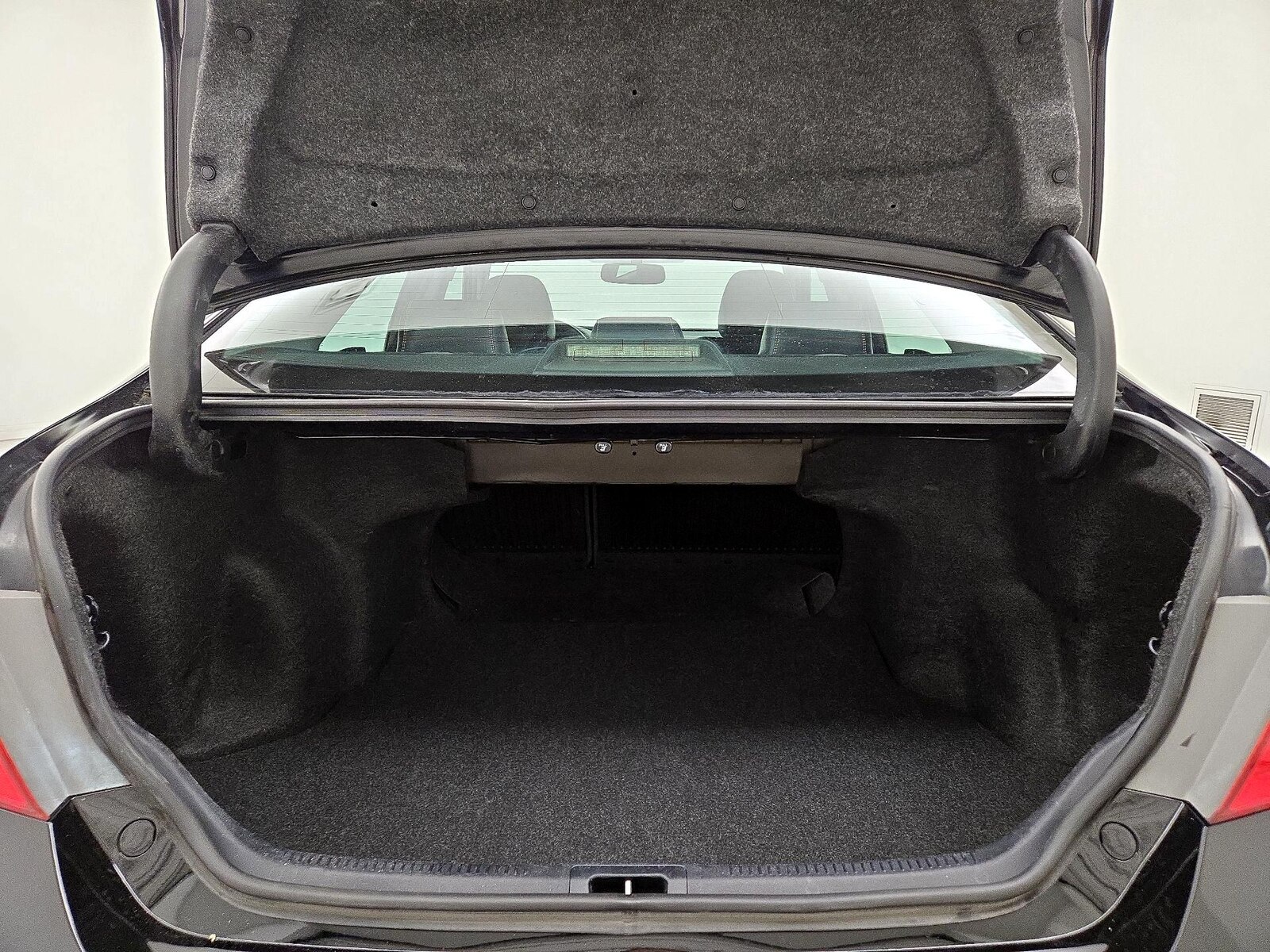 2017 Toyota Camry SE - Photo 21