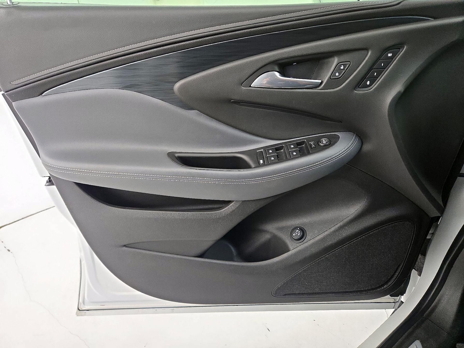 2020 Buick Envision Essence - Photo 13