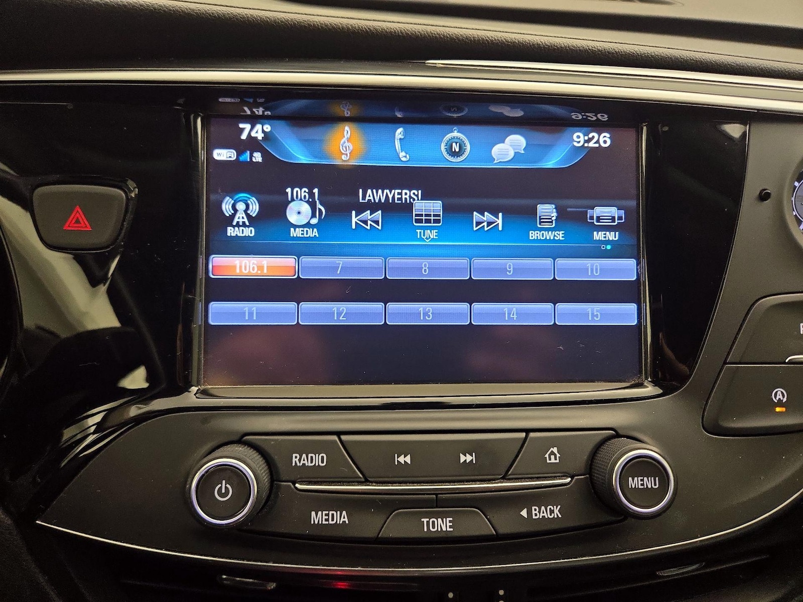 2020 Buick Envision Essence - Photo 16