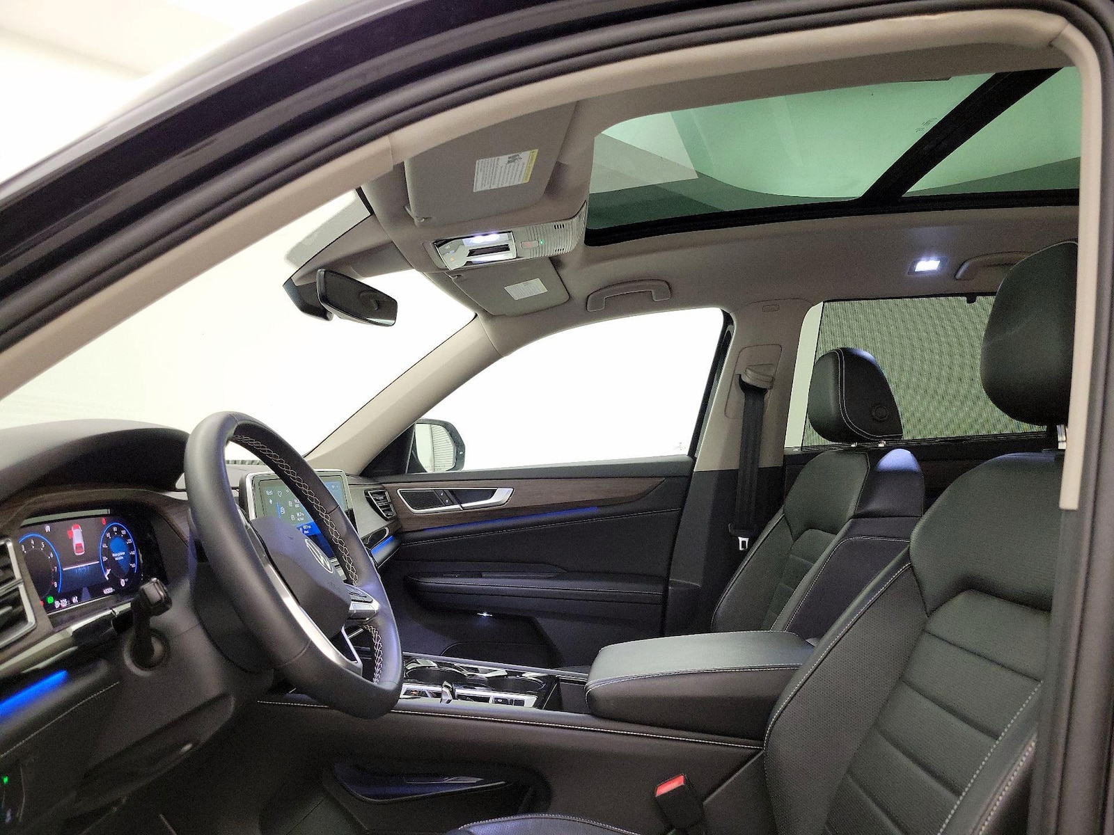 2024 Volkswagen Atlas SEL - Photo 20