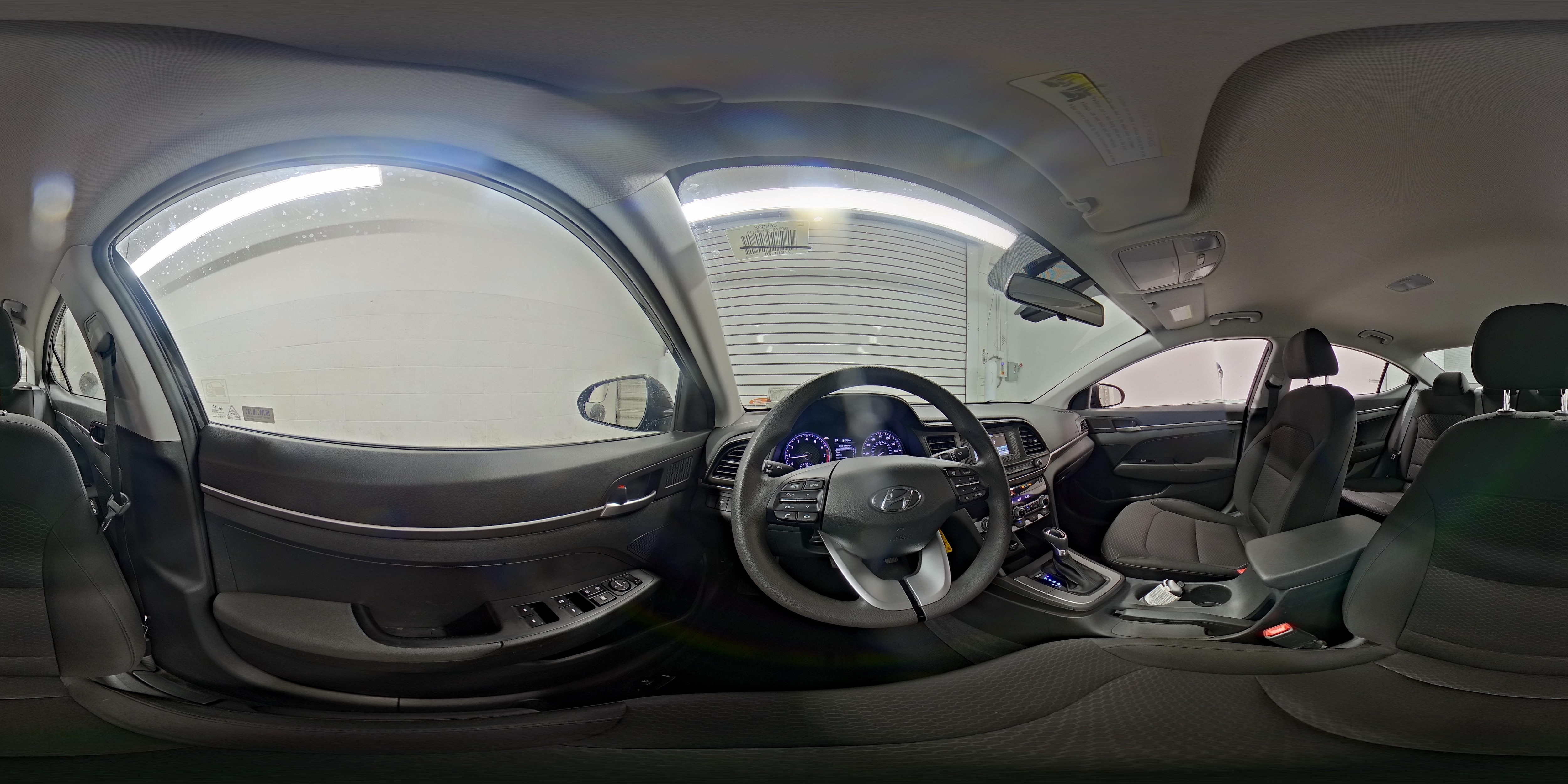 2020 Hyundai Elantra SE - Photo 22