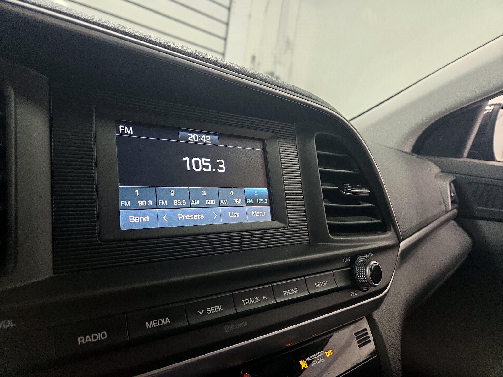 2020 Hyundai Elantra SE - Photo 14