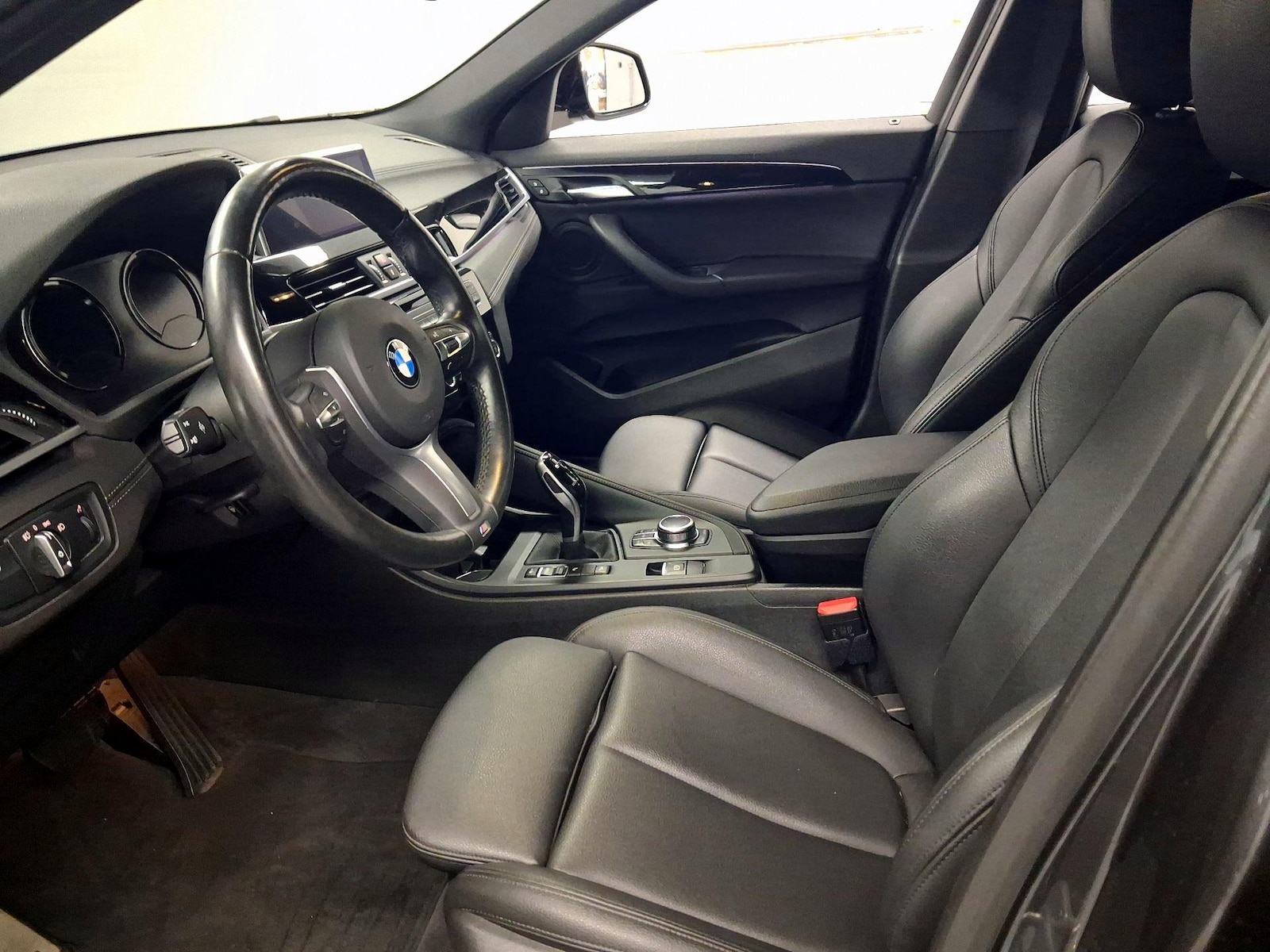 2020 BMW X2 28i - Photo 12