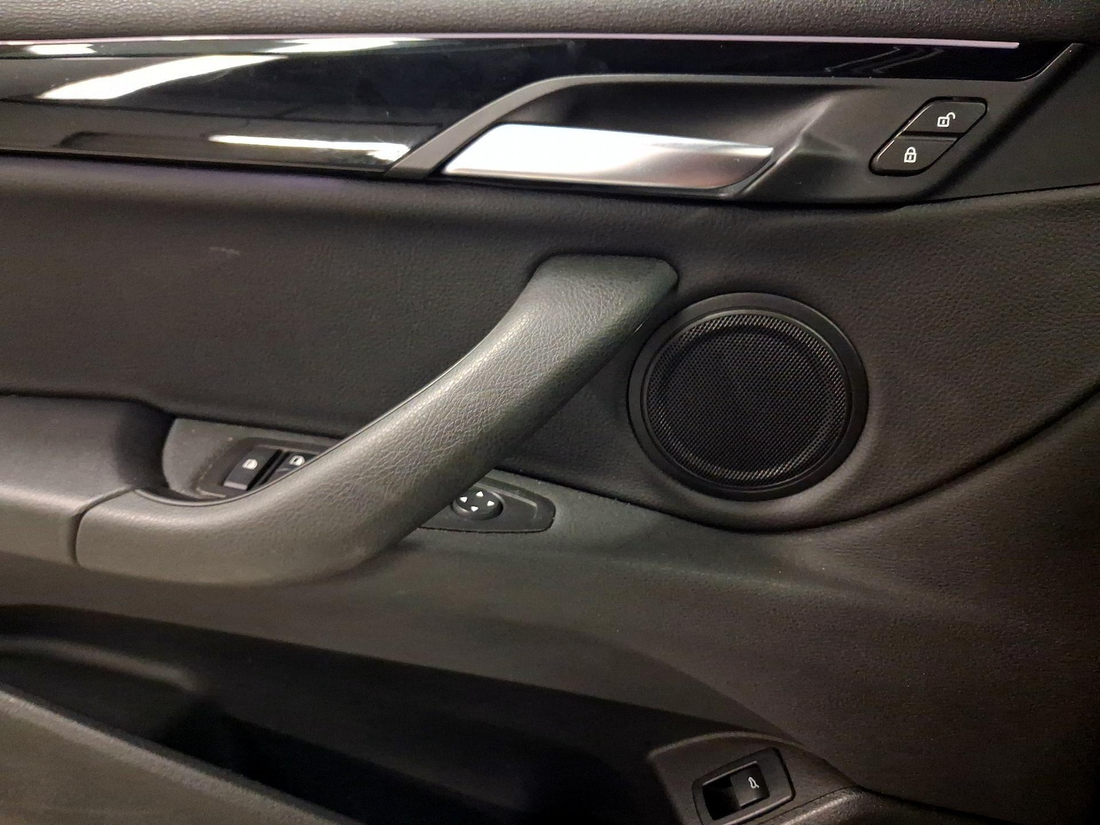 2020 BMW X2 28i - Photo 13