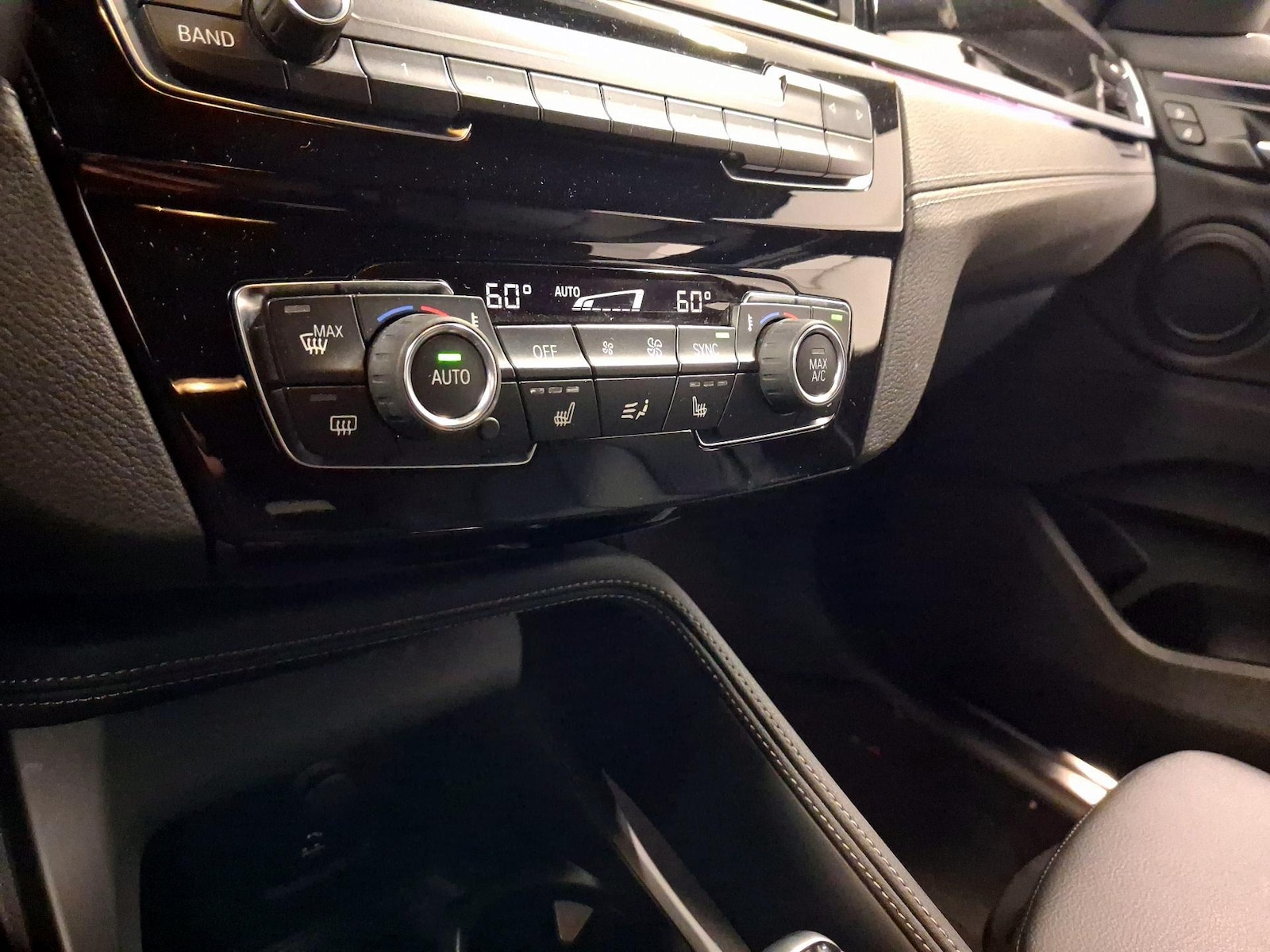 2020 BMW X2 28i - Photo 16