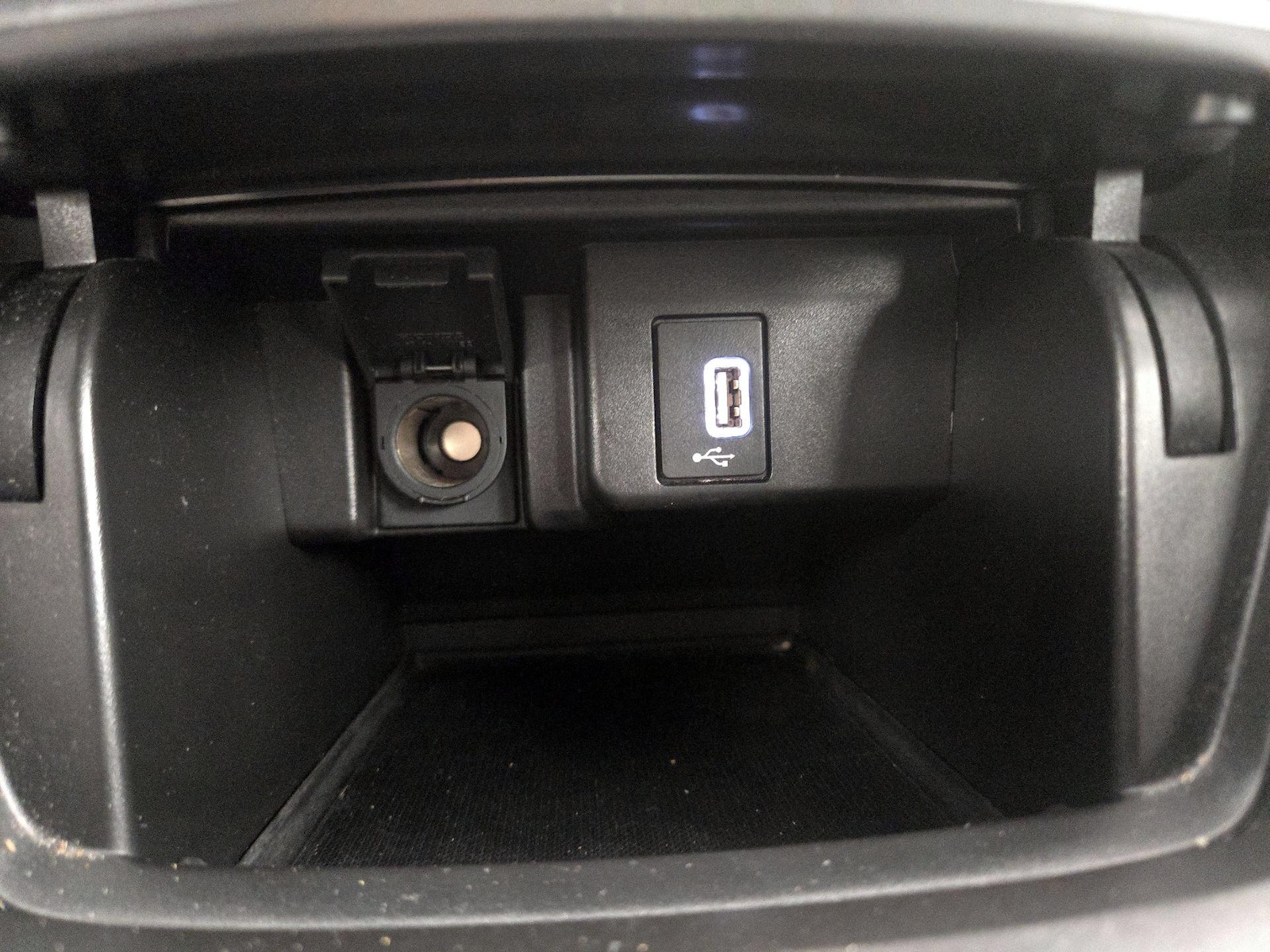 2019 Honda Accord LX - Photo 19