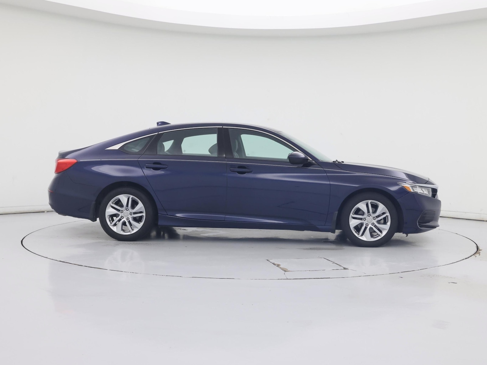 2019 Honda Accord LX - Photo 8