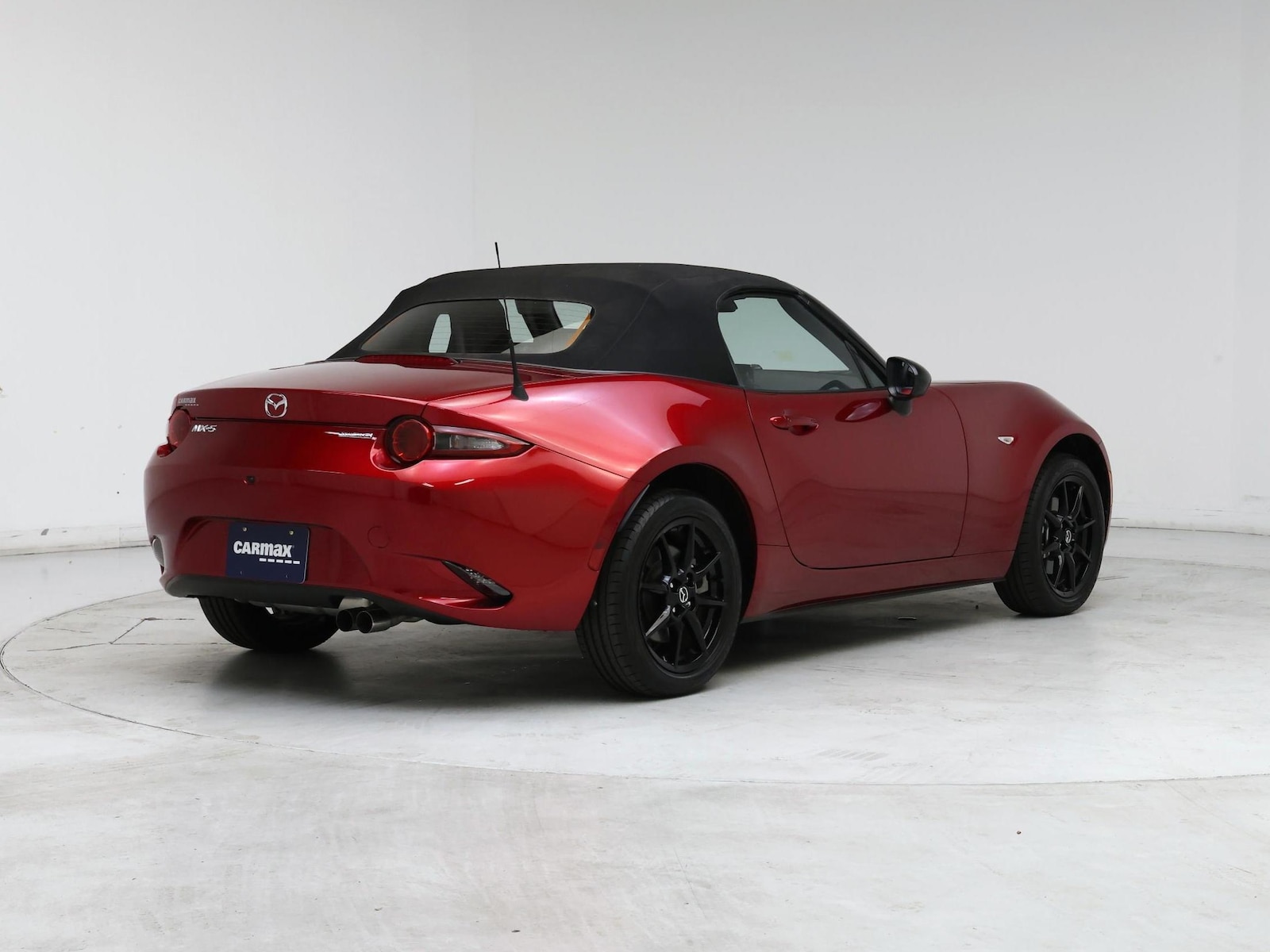 2021 Mazda MX-5 Miata Sport - Photo 9