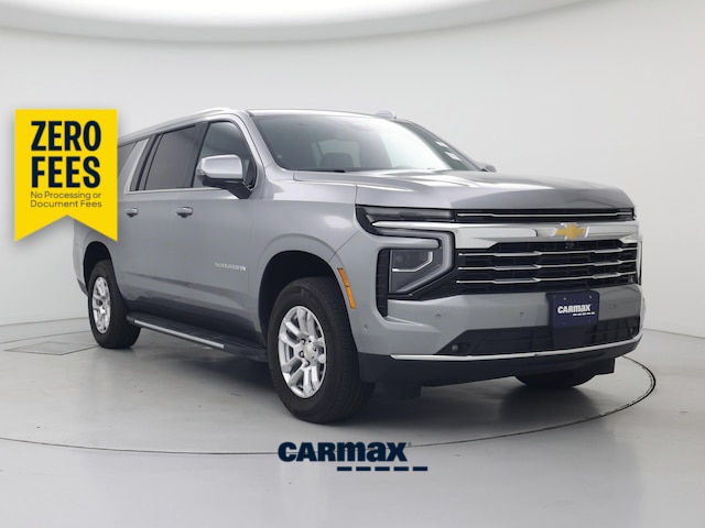 Gray 2025 Chevrolet Suburban SUV / Crossover 4X2 Automatic