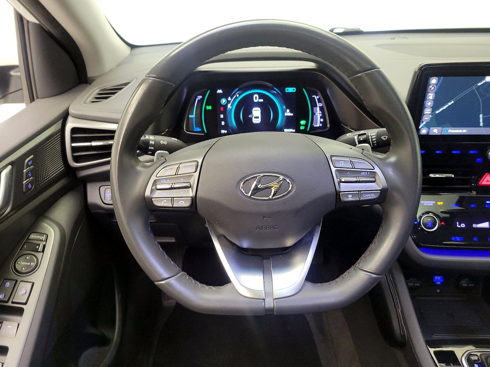2020 Hyundai IONIQ Limited - Photo 11