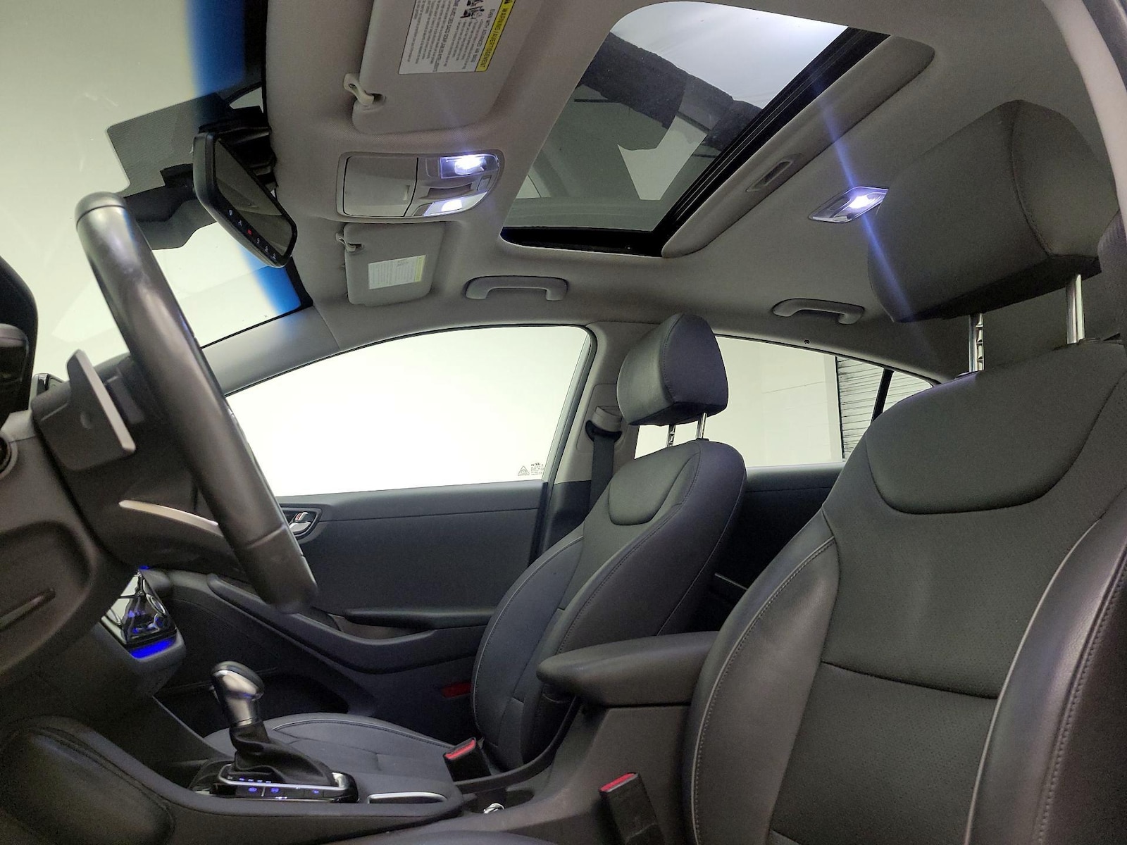 2020 Hyundai IONIQ Limited - Photo 21