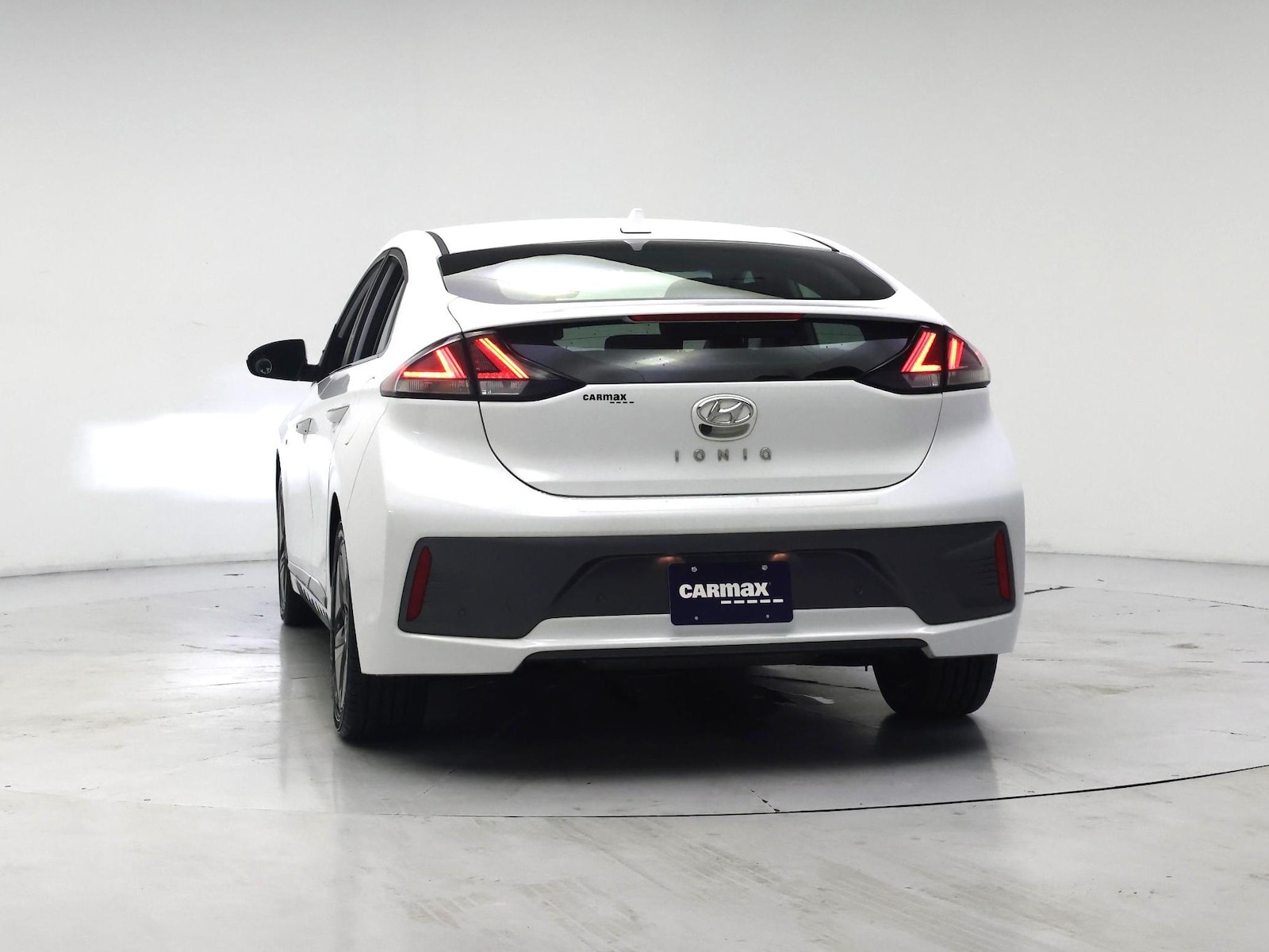 2020 Hyundai IONIQ Limited - Photo 7