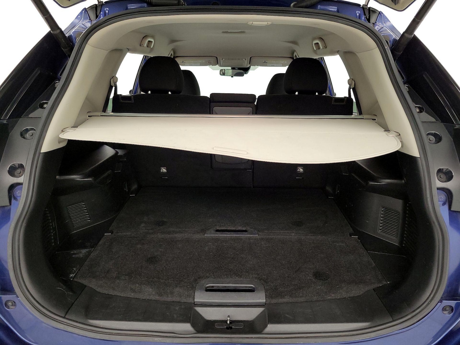 2020 Nissan Rogue SV - Photo 21