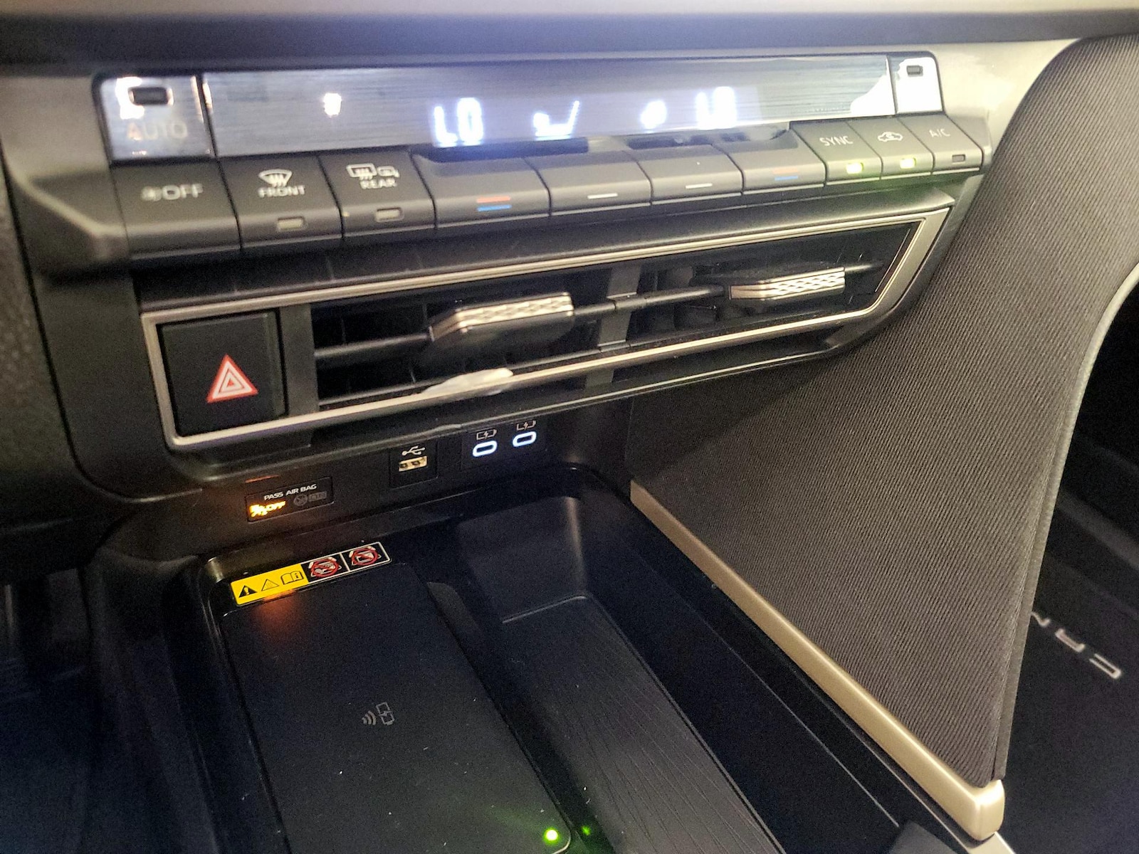 2026 Toyota Camry LE - Photo 16