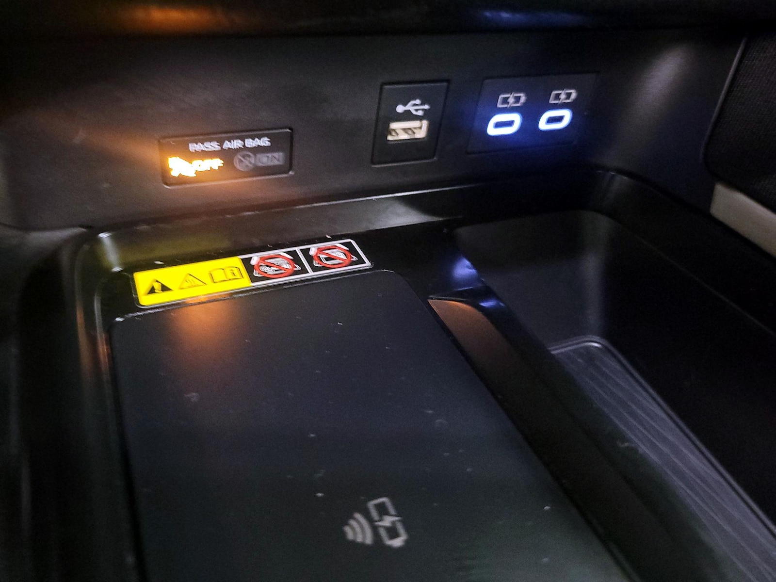 2026 Toyota Camry LE - Photo 18