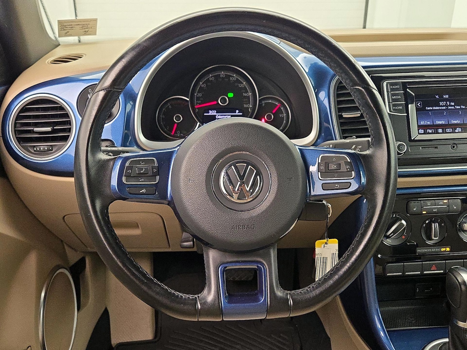 2019 Volkswagen Beetle S - Photo 11