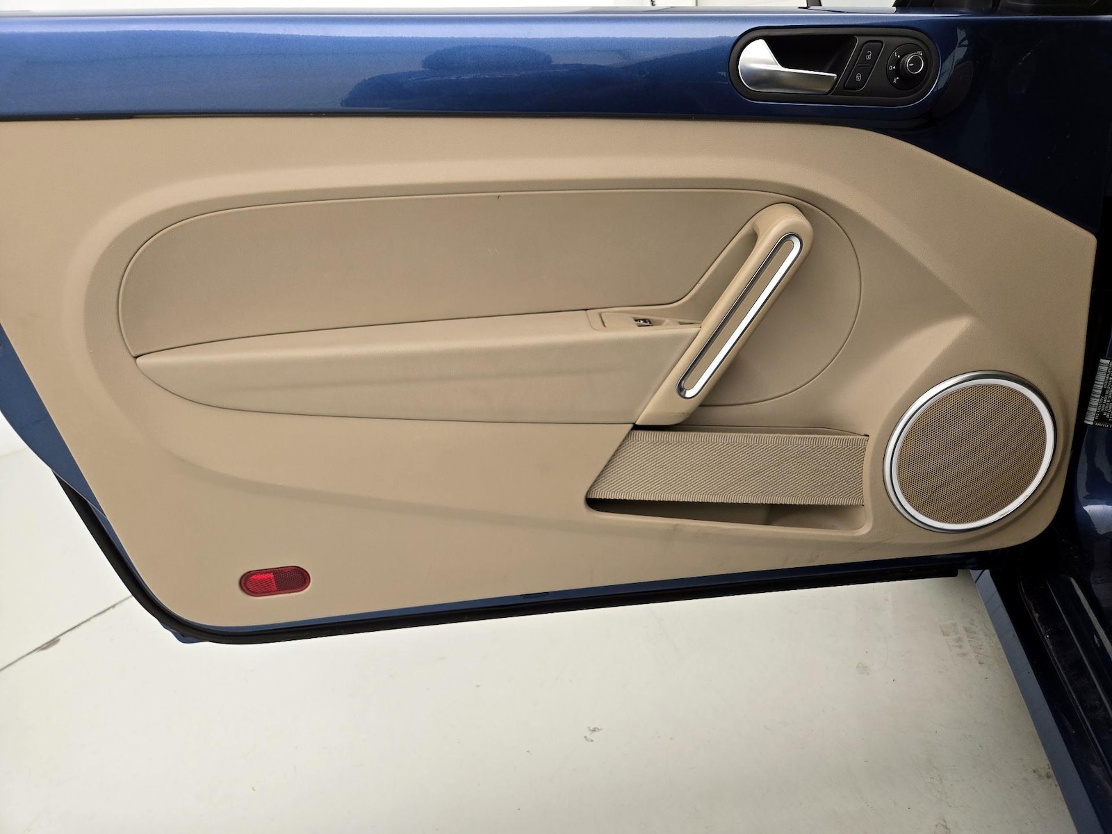 2019 Volkswagen Beetle S - Photo 13