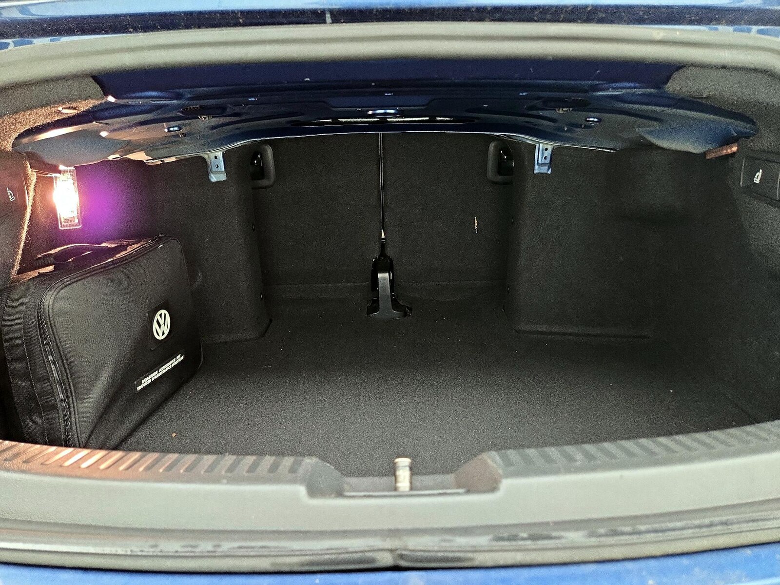 2019 Volkswagen Beetle S - Photo 21